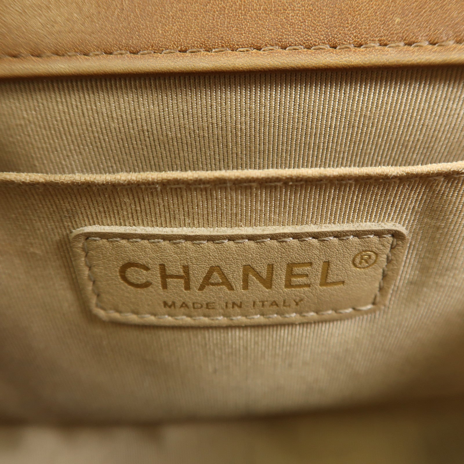CHANEL 皮革Boy 25金扣鏈帶肩背袋