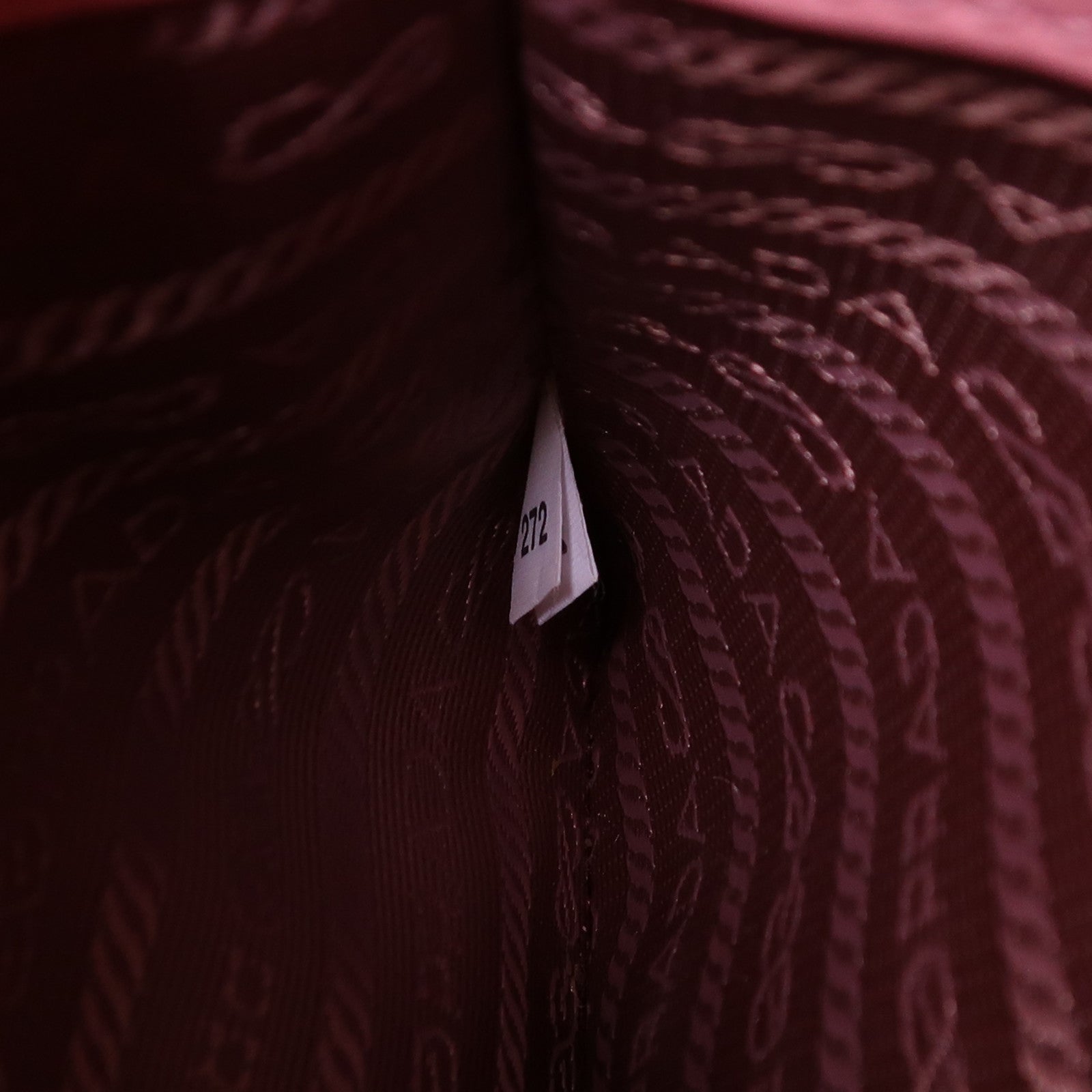 PRADA 牛皮皮革Monochrome金扣手挽肩背兩用袋