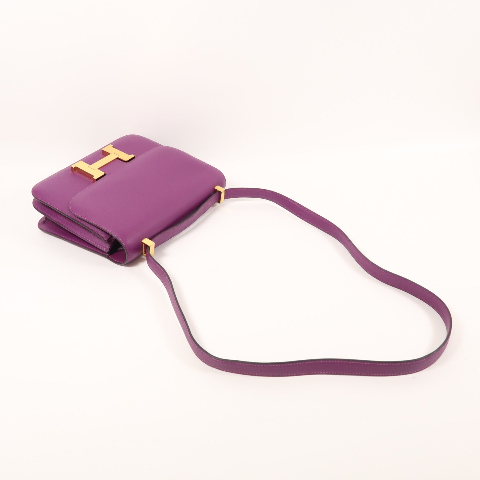 HERMES Evercolor皮革Constance 24金扣肩背袋