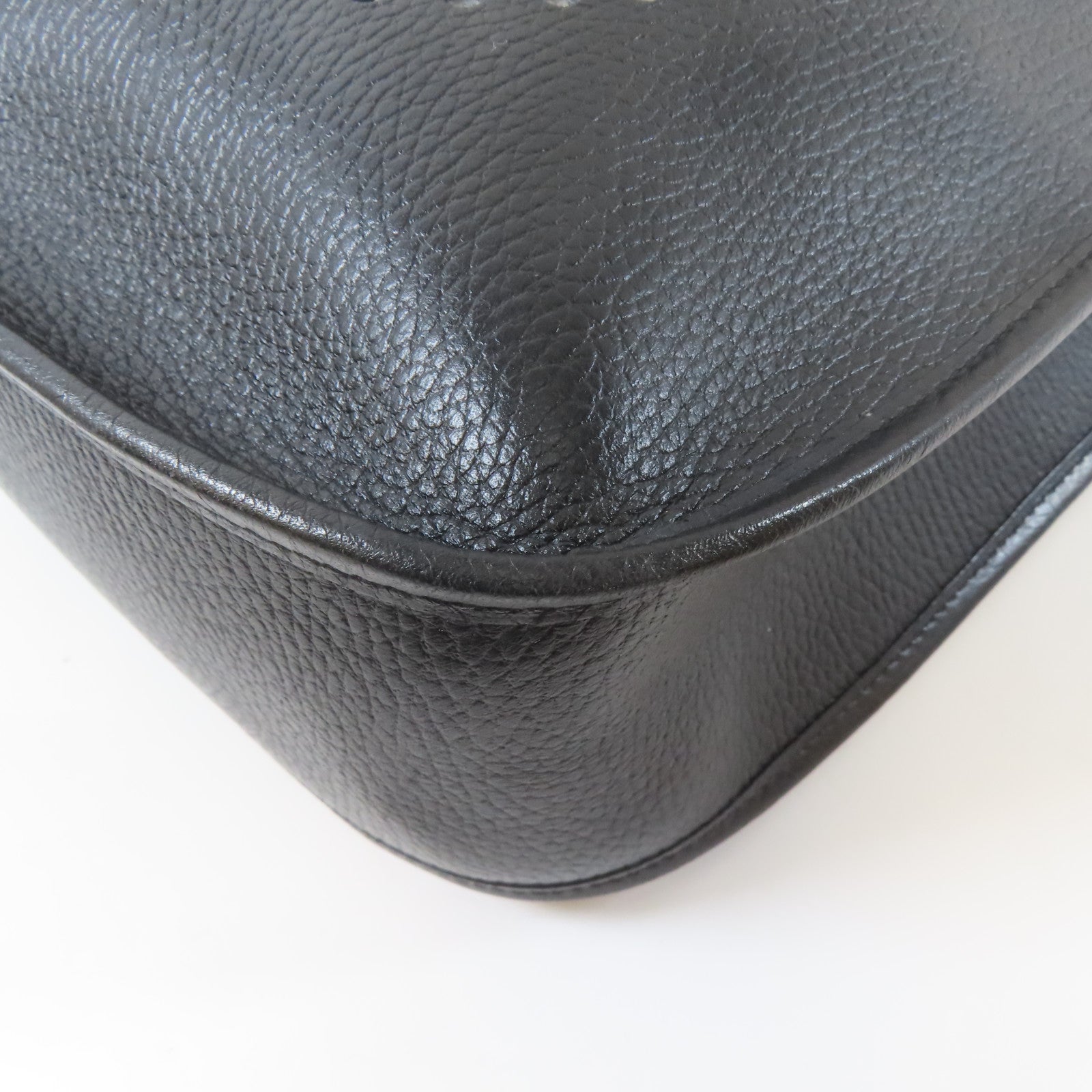 HERMES Ardennes皮革Evelyne GM金扣肩背袋Noir/黑色