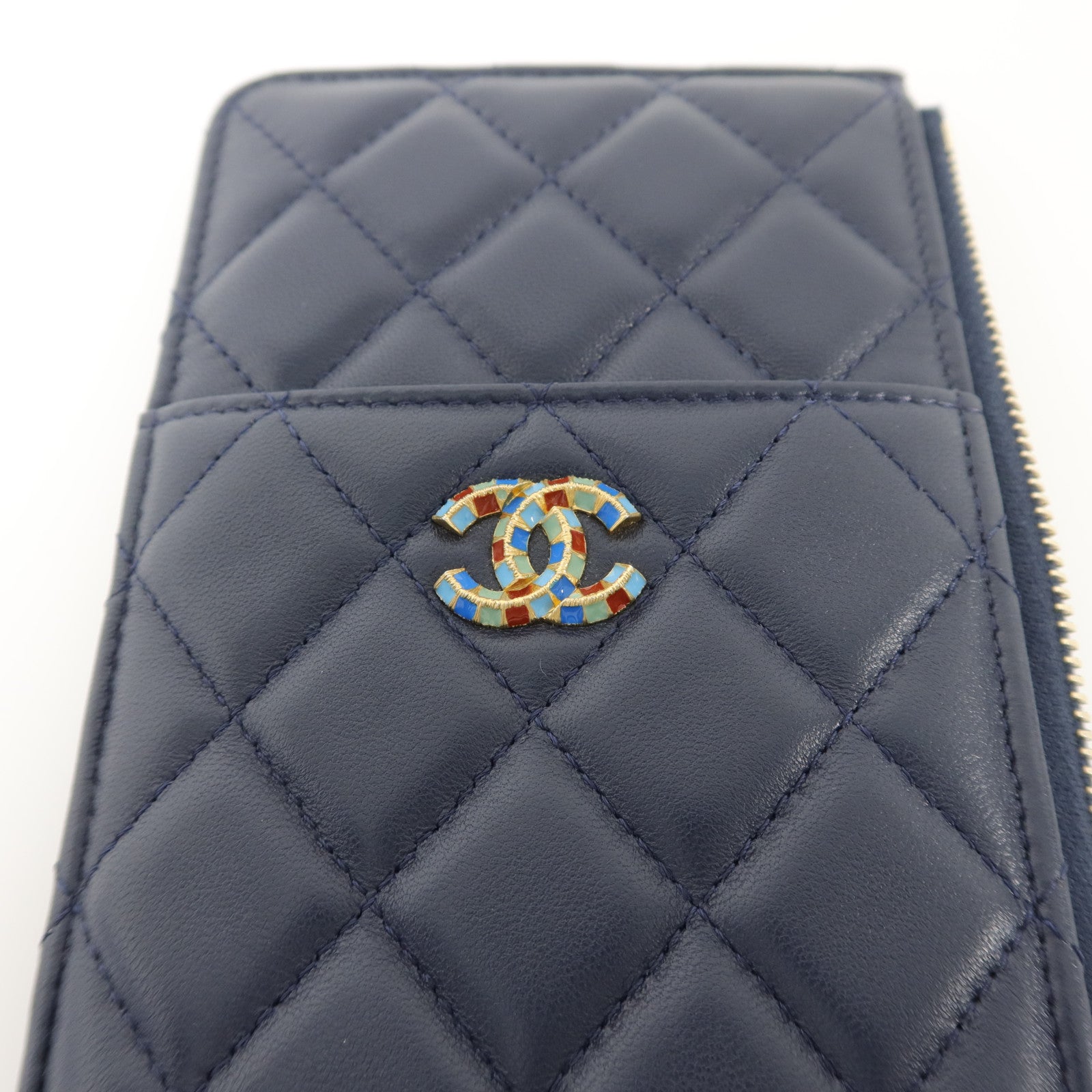 CHANEL 【激減優惠】羊皮皮革Classic Phone Pouch with Zipper長錢包
