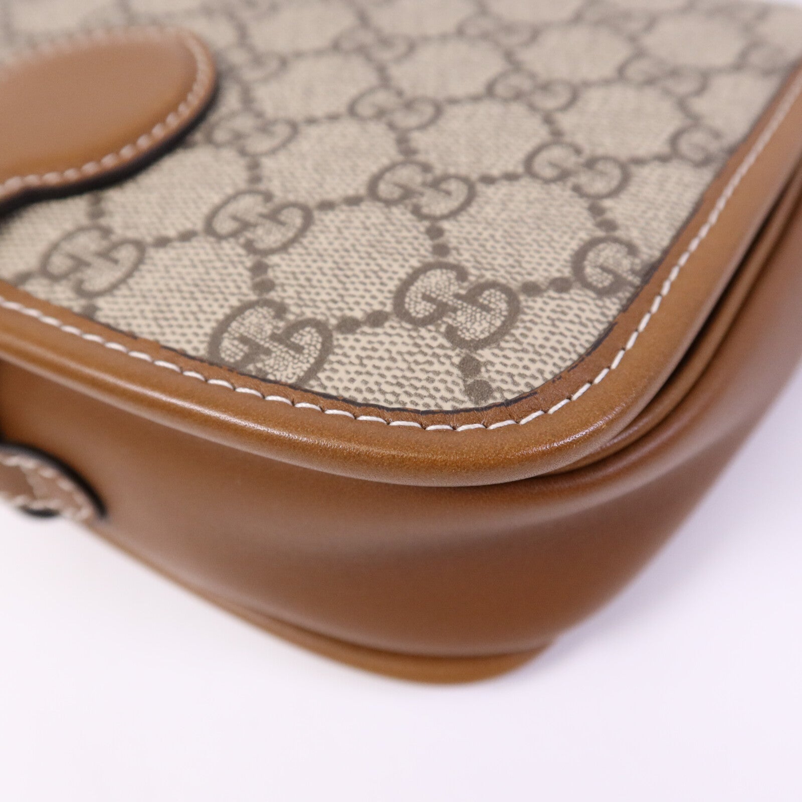 GUCCI 塗層帆布GG Emblem Mini Shoulder bag金扣手挽肩背兩用袋