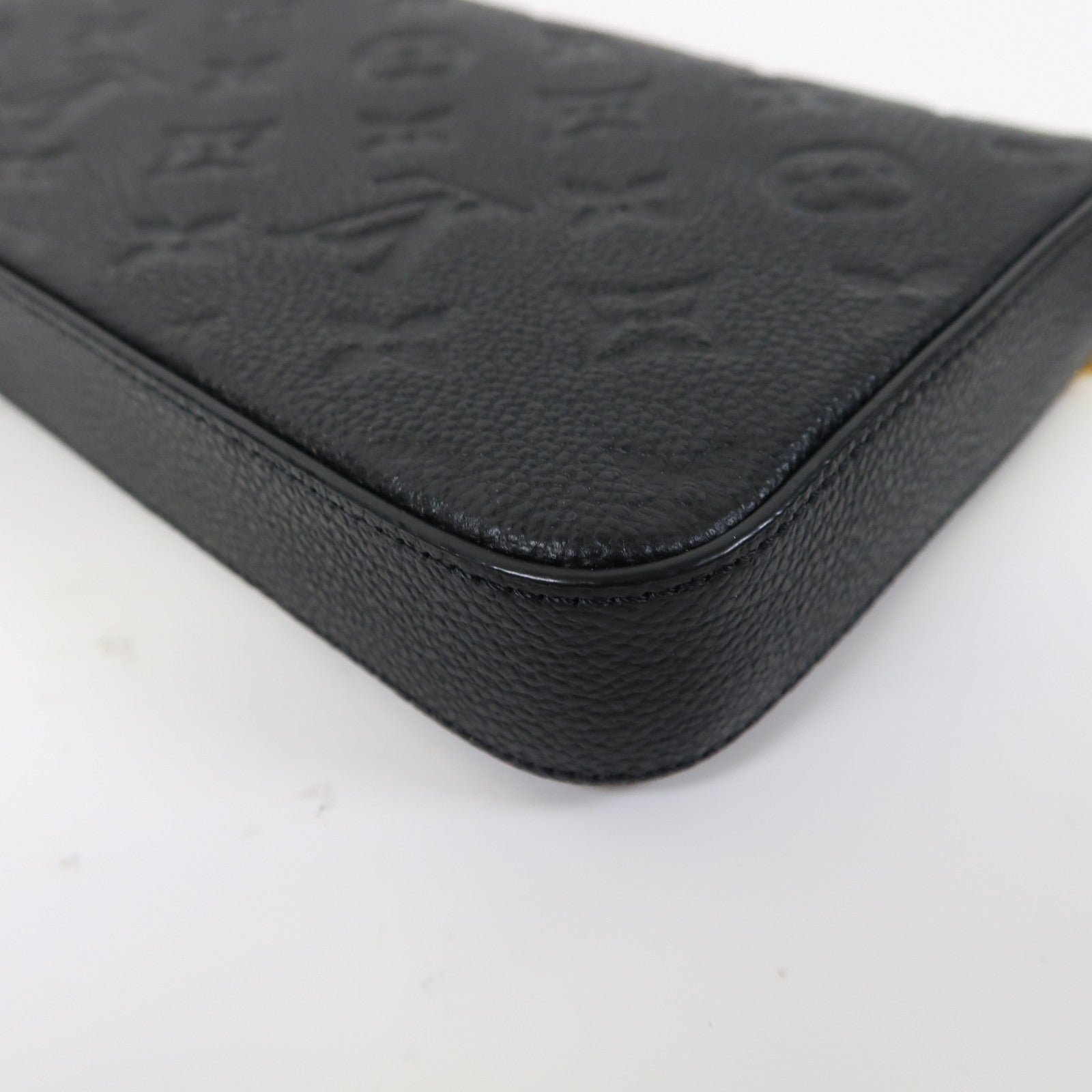 LOUIS VUITTON Monogram Empreinte Felicie Pochette金扣鏈帶肩背袋黑色