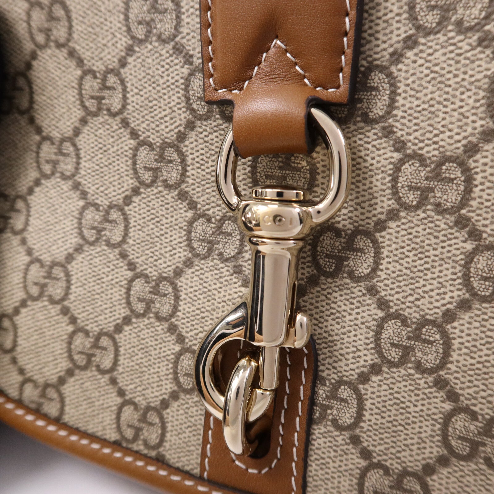 GUCCI 塗層帆布GG Emblem Mini Shoulder bag金扣手挽肩背兩用袋