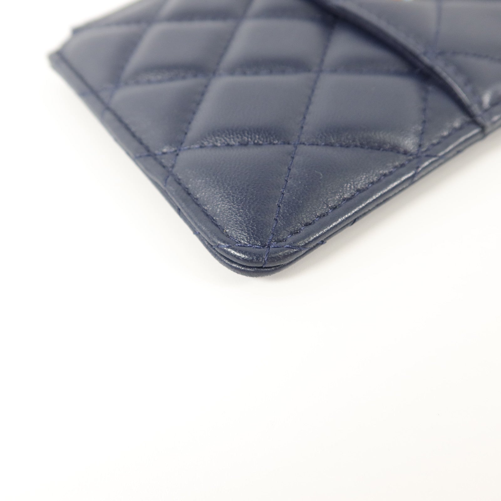 CHANEL 【激減優惠】羊皮皮革Classic Phone Pouch with Zipper長錢包
