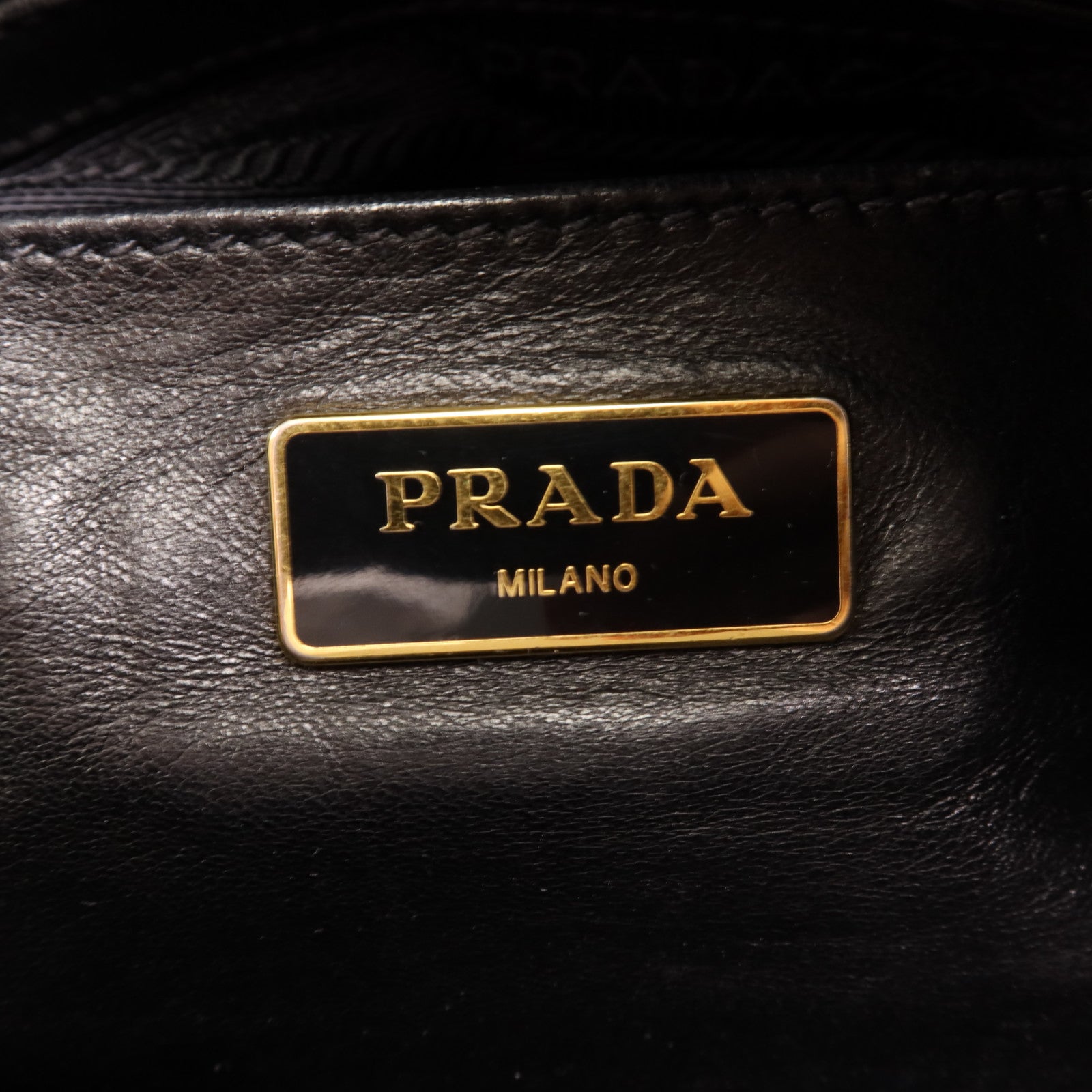 PRADA 尼龍Tessuto Gaufre金扣手挽肩背兩用袋