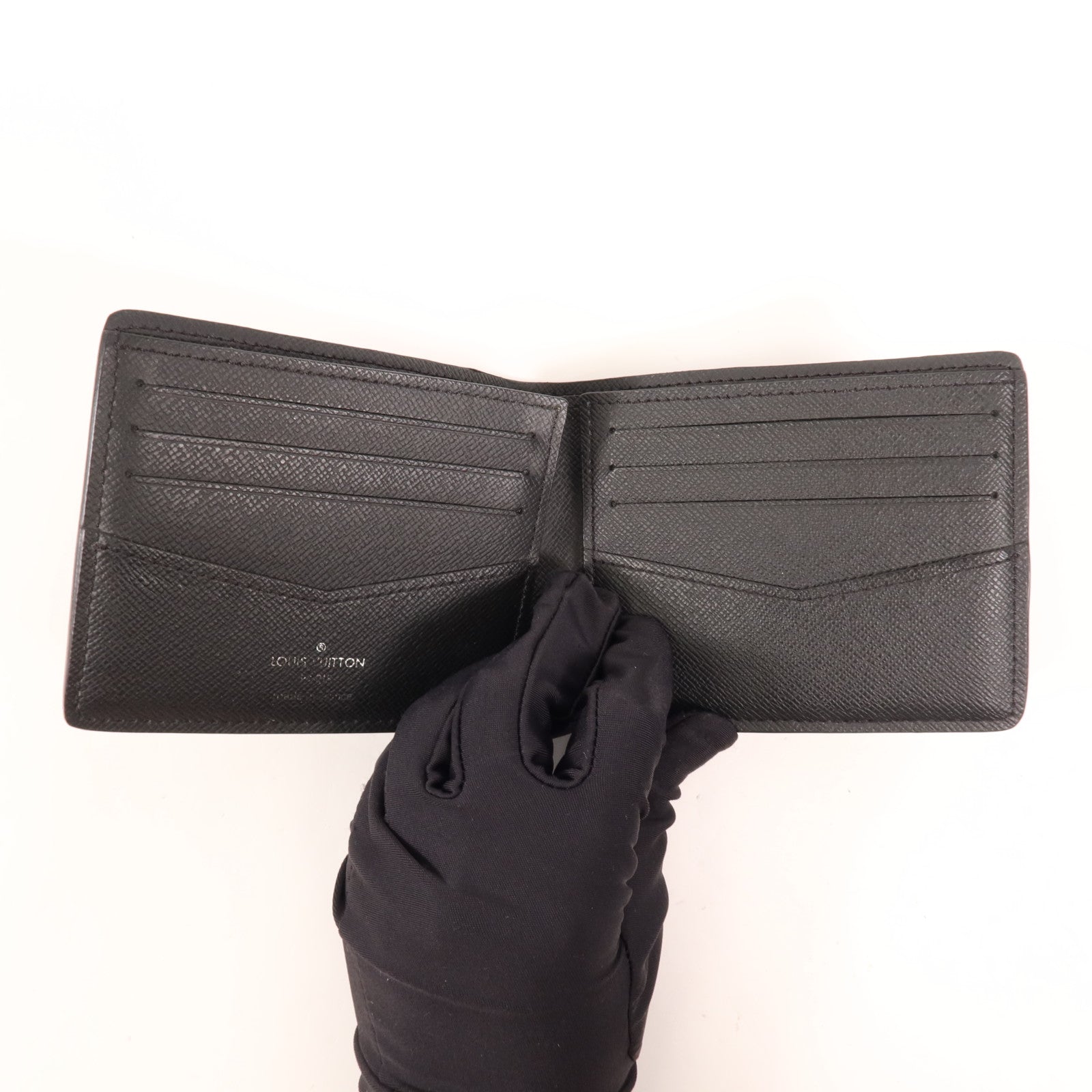 LOUIS VUITTON Monogram Eclipse Slender Wallet錢包