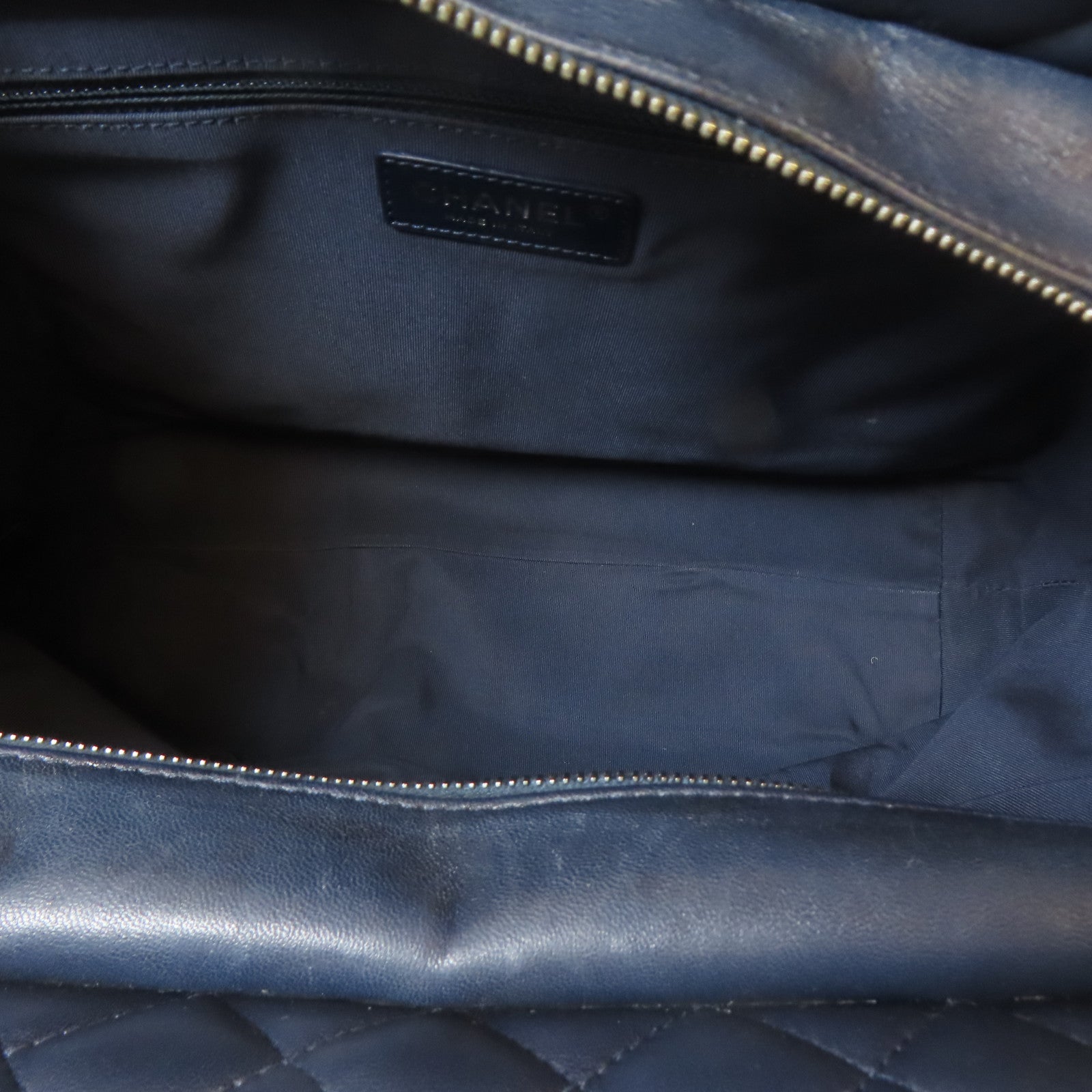 CHANEL 【激減優惠】菱格牛皮皮革Tote Bag黑扣鏈帶肩背袋深藍色
