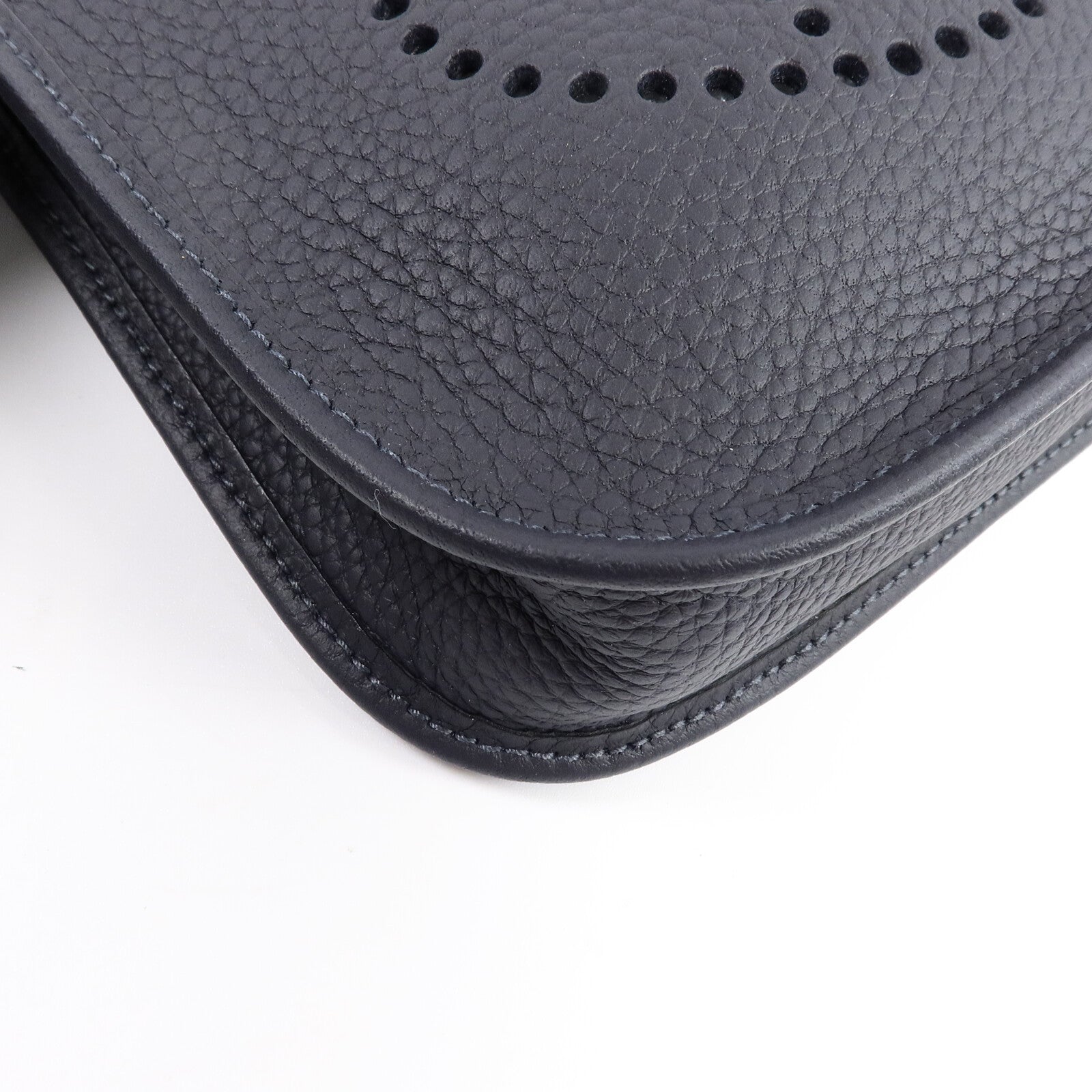 HERMES Clemence皮革Evelyne TPM金扣肩背袋Caban