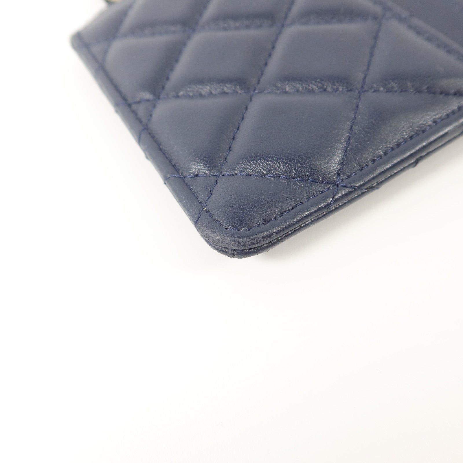 CHANEL 【激減優惠】羊皮皮革Classic Phone Pouch with Zipper長錢包