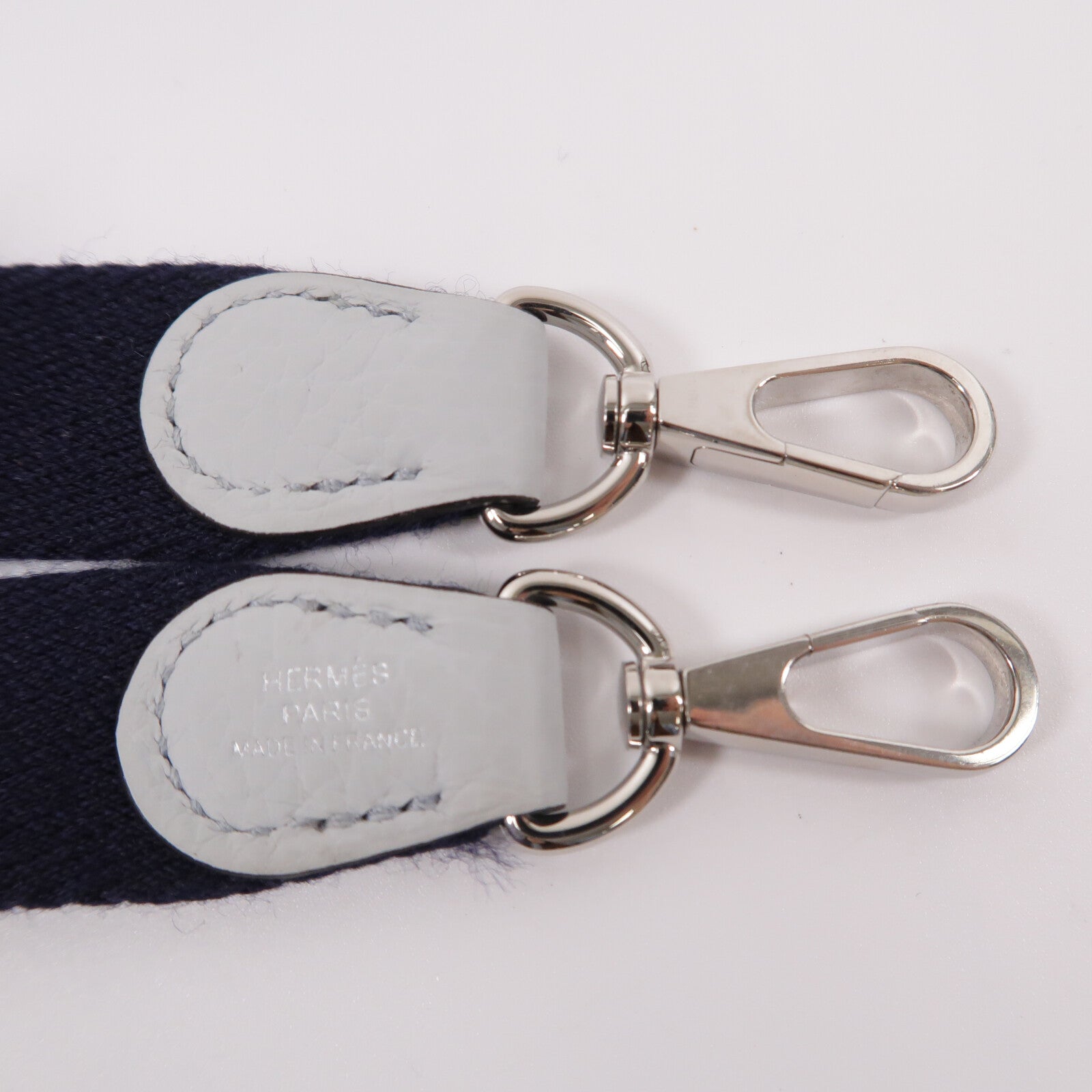 HERMES Clemence皮革Evelyne PM肩背袋Bleu Pale
