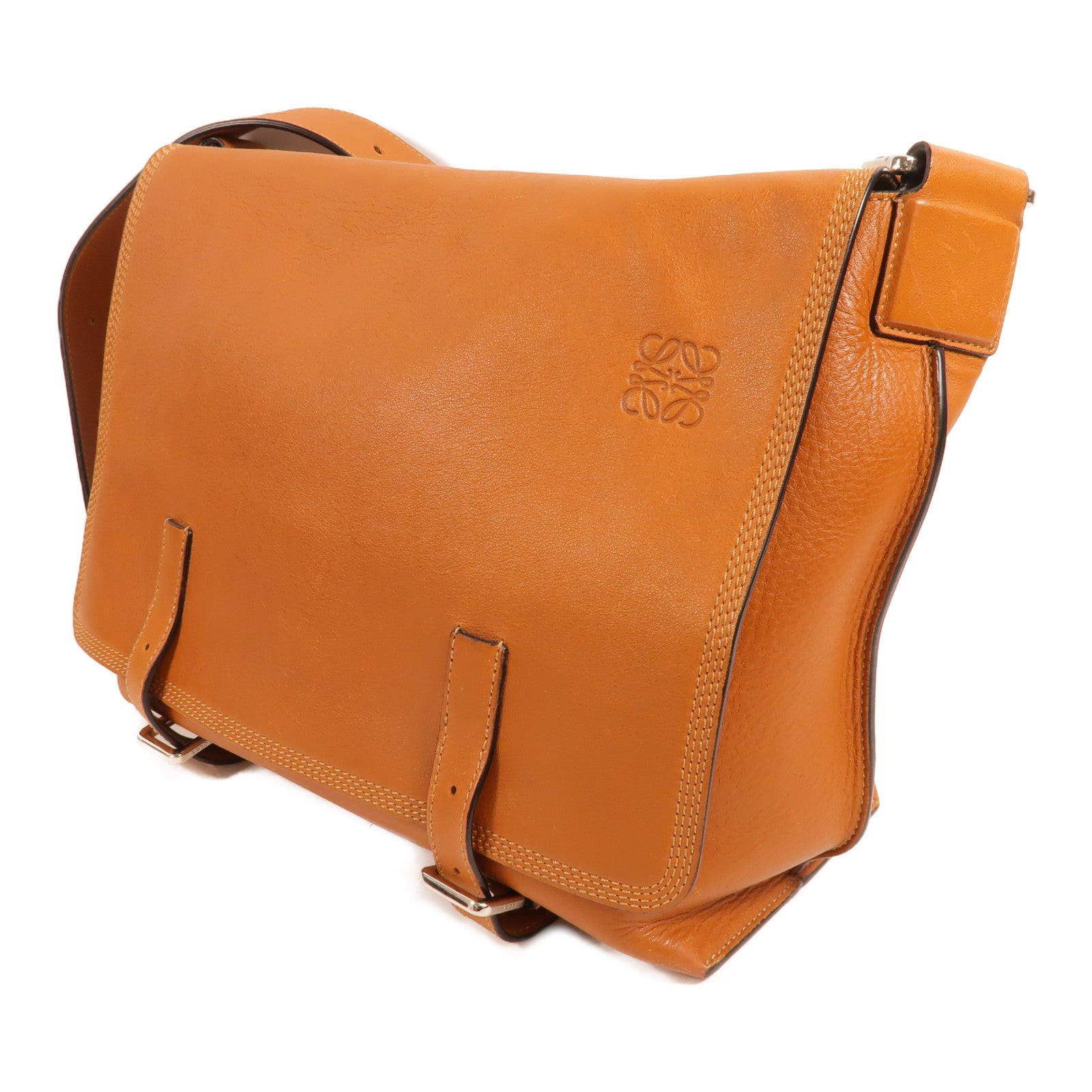 LOEWE 牛皮皮革Military Messenger Bag肩背袋