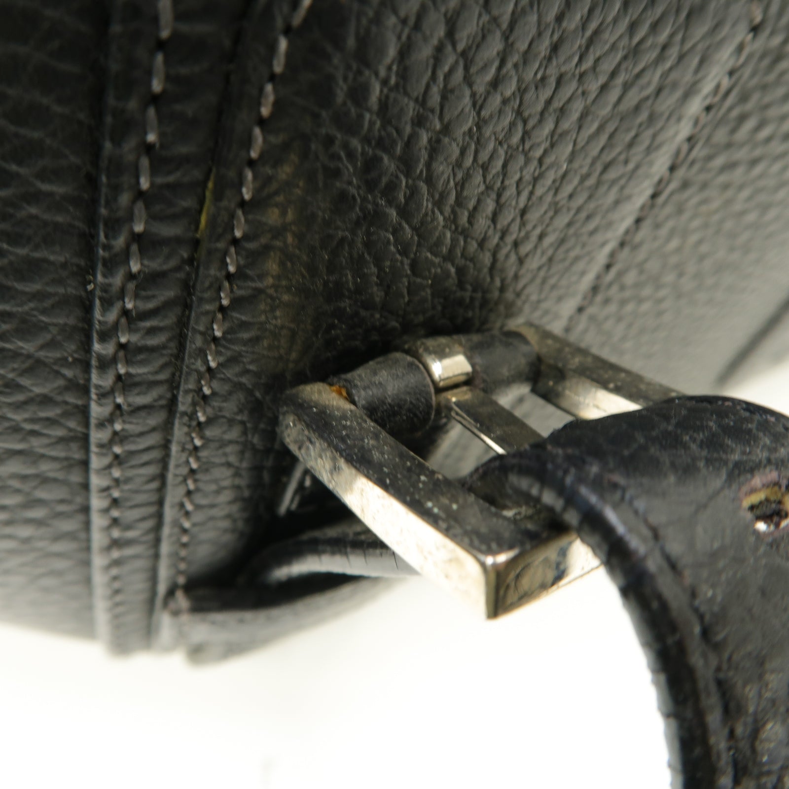 LOEWE 【激減優惠】牛皮皮革Hand Bag銀扣手挽袋黑色