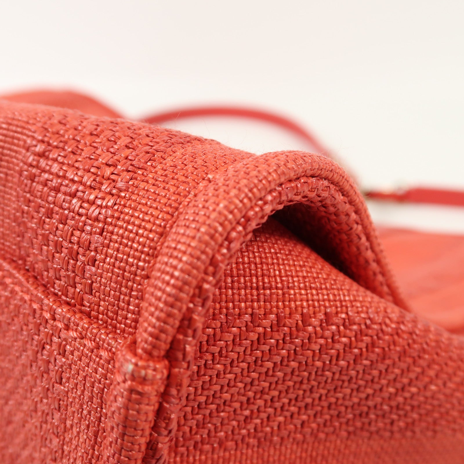 CHANEL 帆布Deauville MM金扣手挽袋