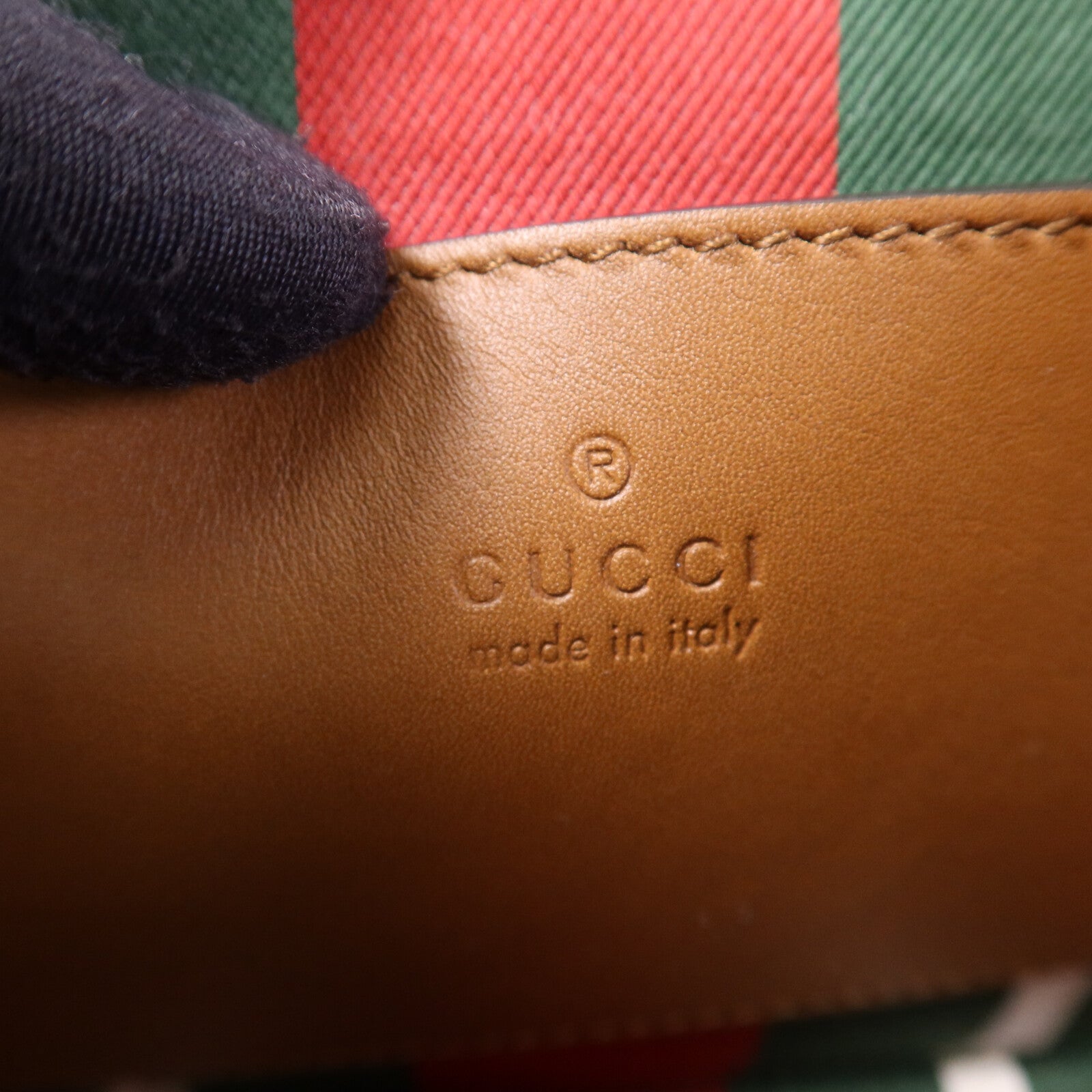 GUCCI 塗層帆布GG Emblem Mini Shoulder bag金扣手挽肩背兩用袋