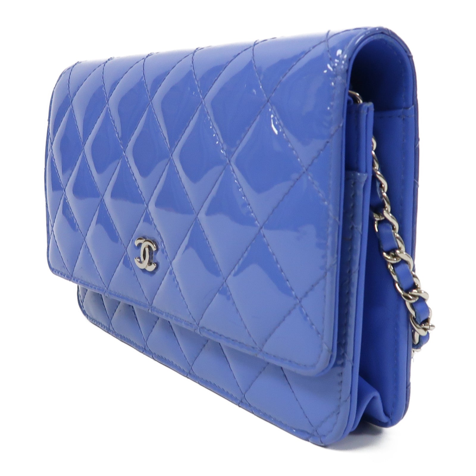 CHANEL 菱格漆皮皮革Wallet On Chain銀扣鏈帶肩背袋藍色