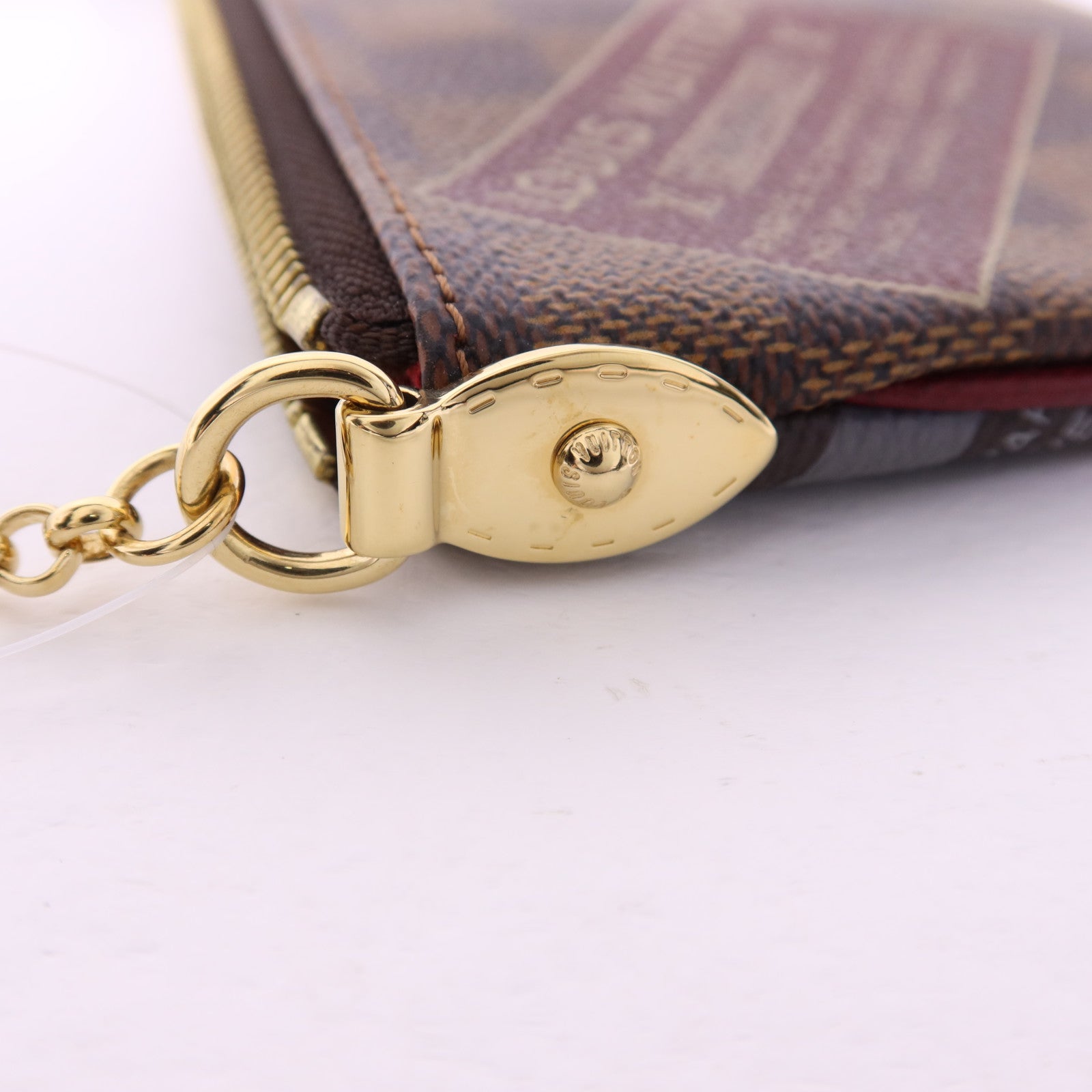 LOUIS VUITTON Damier Pochette Milla MM金扣鏈帶肩背袋