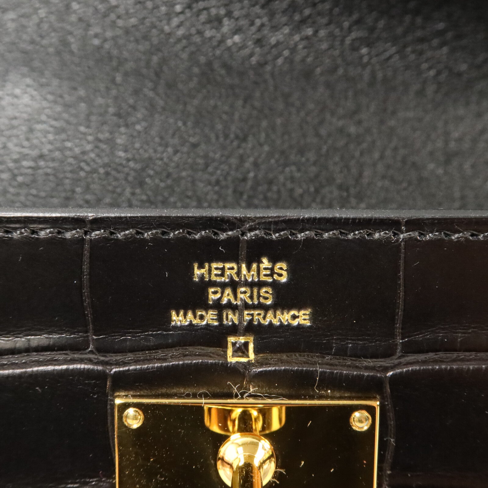 HERMES 鱷魚皮革Kelly To Go肩背袋Noir