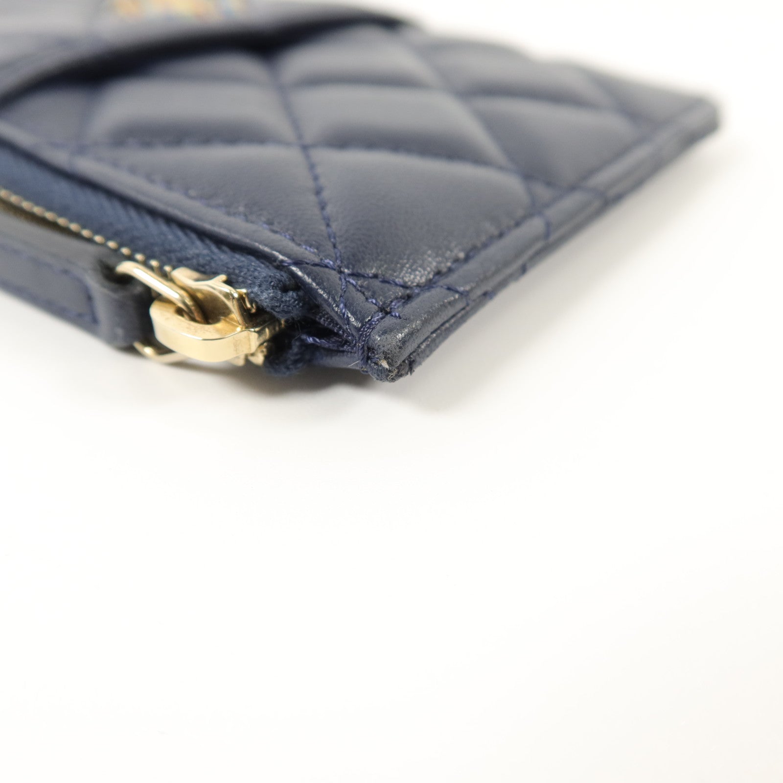 CHANEL 【激減優惠】羊皮皮革Classic Phone Pouch with Zipper長錢包