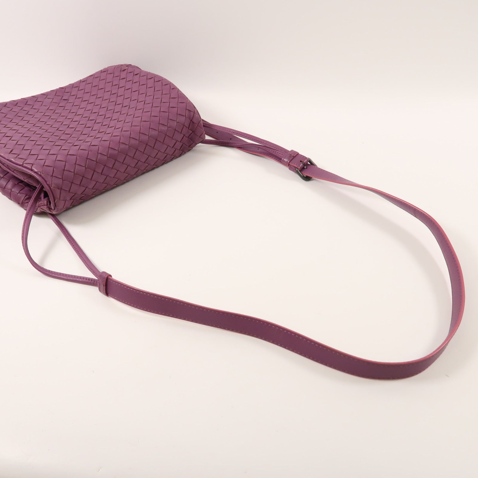 BOTTEGA VENETA 牛皮皮革Shoulder Bag肩背袋紫色