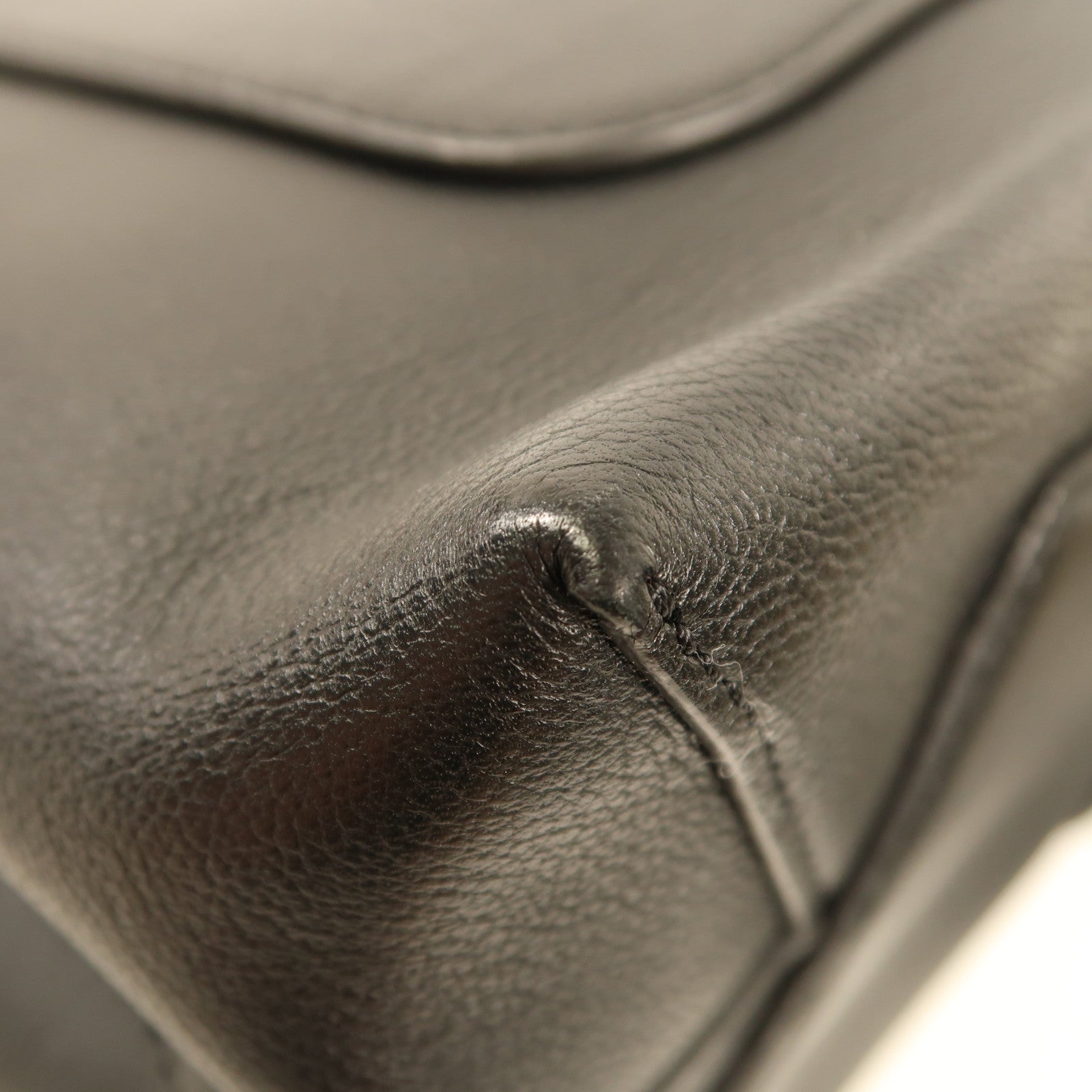 LOUIS VUITTON 牛皮皮革Very One Handle金扣手挽肩背兩用袋