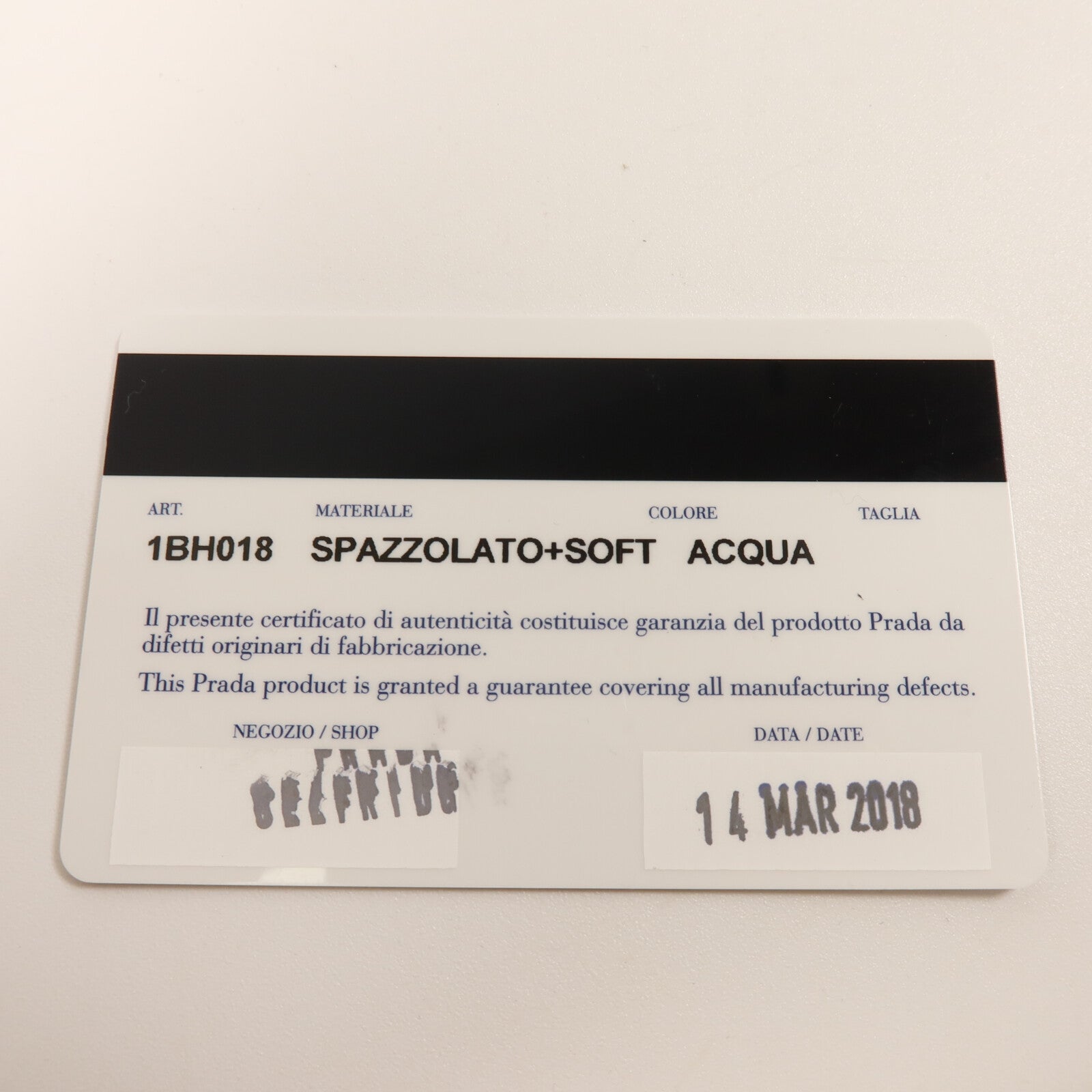 PRADA 牛皮皮革Cahier鏈帶肩背袋