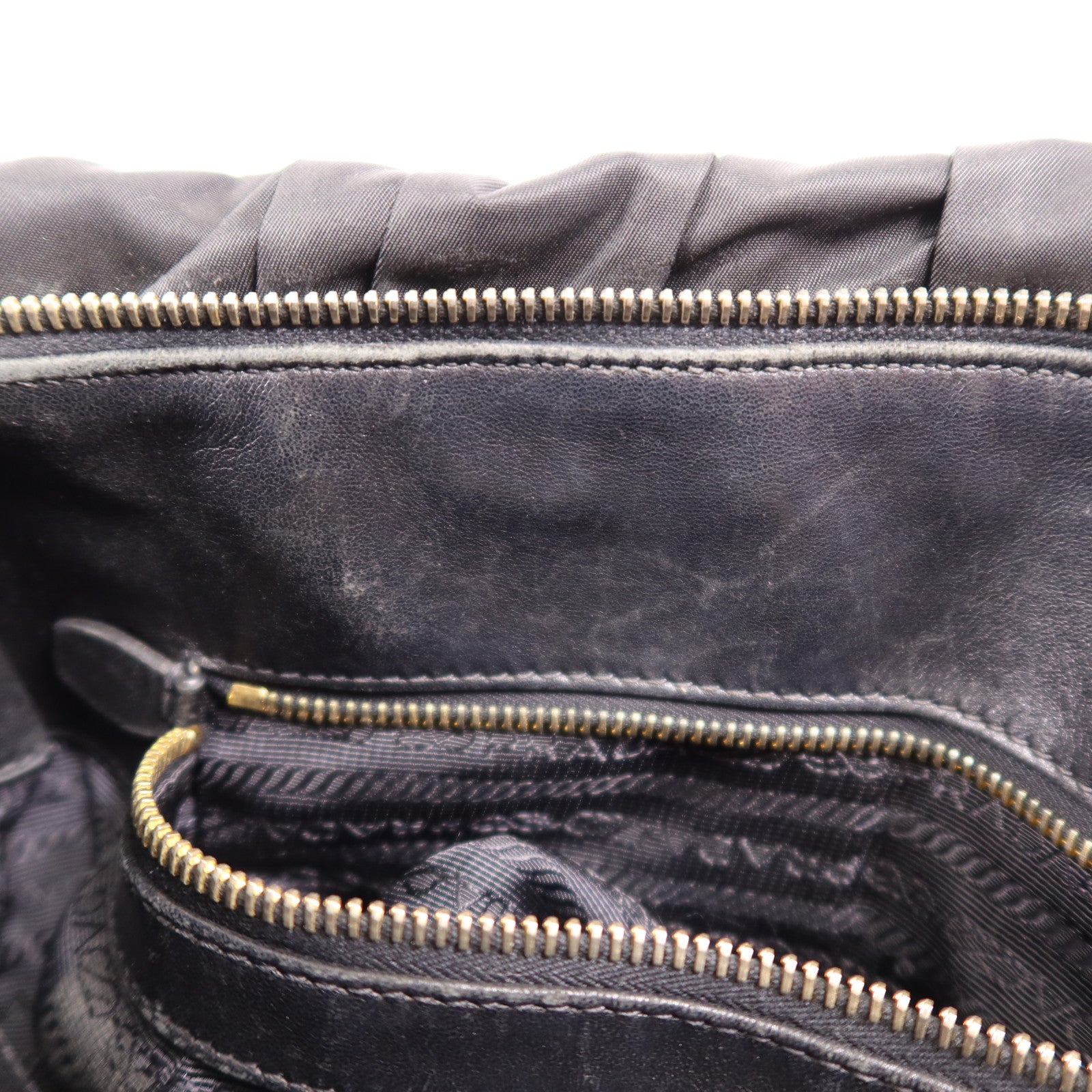 PRADA 尼龍Tessuto Gaufre金扣手挽肩背兩用袋