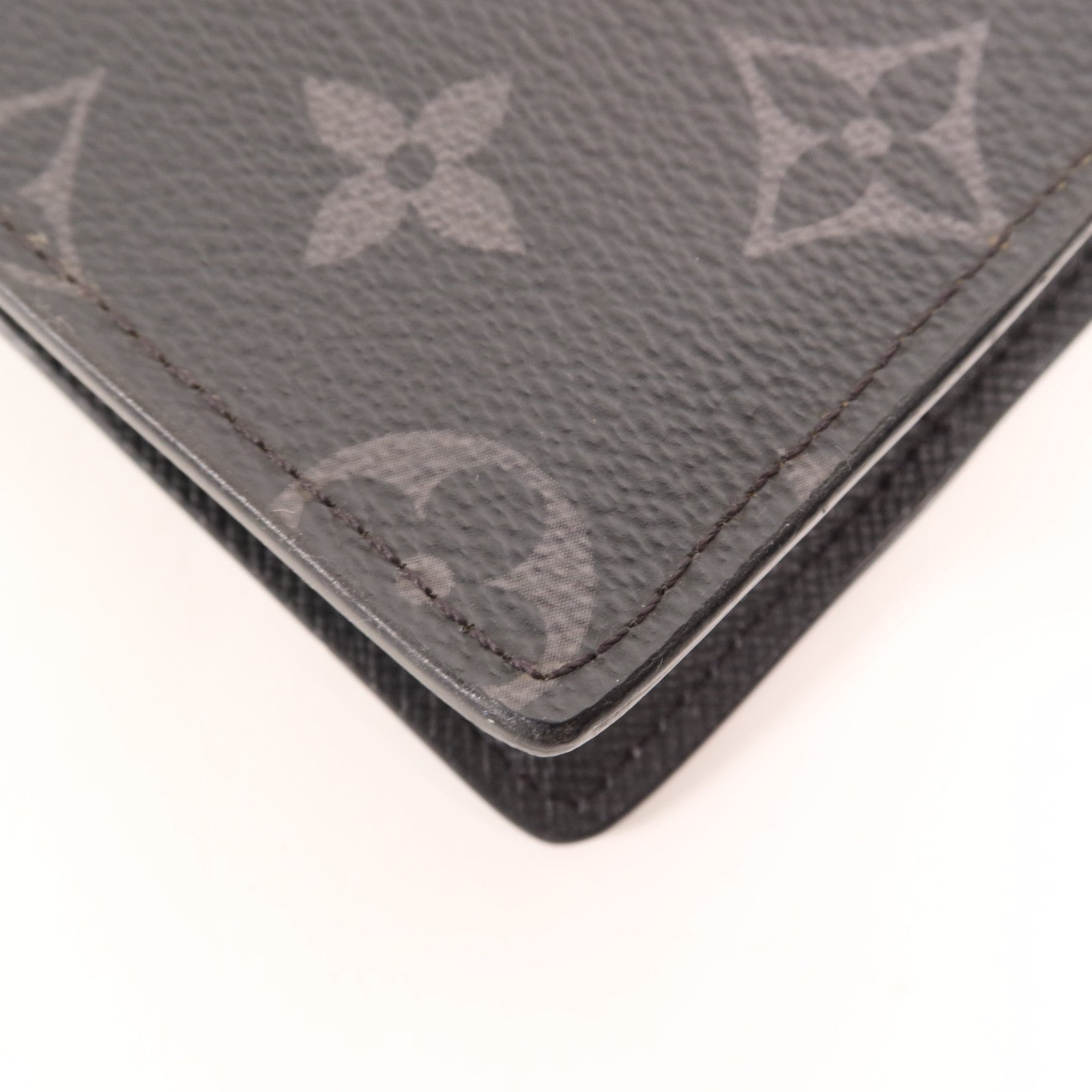 LOUIS VUITTON Monogram Eclipse Slender Wallet錢包