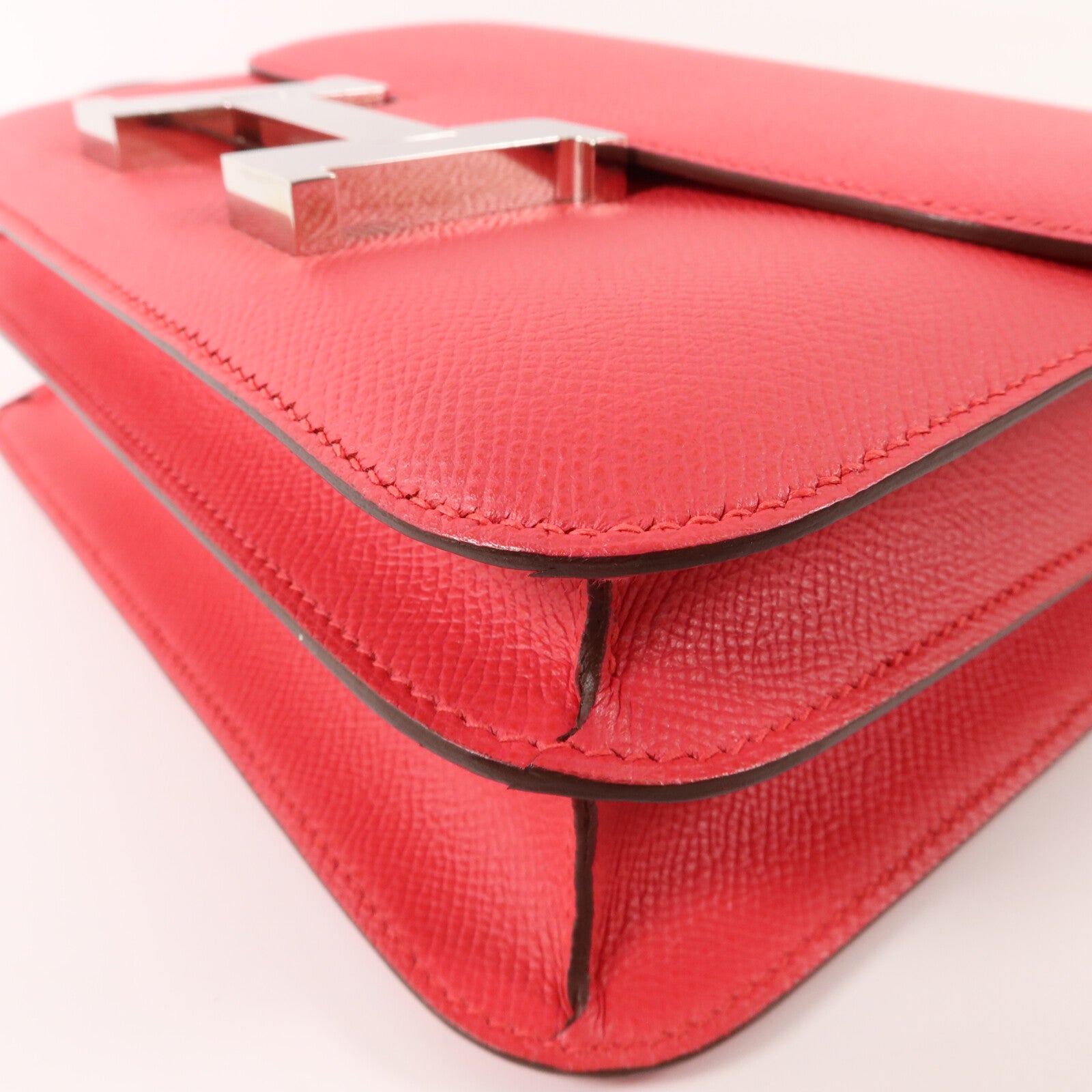 HERMES Epsom皮革Constance 24肩背袋Rose Extreme