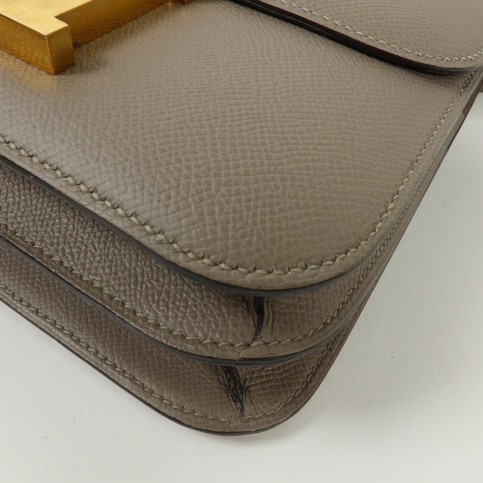 HERMES Epsom皮革Constance 24肩背袋Gris Asphalte