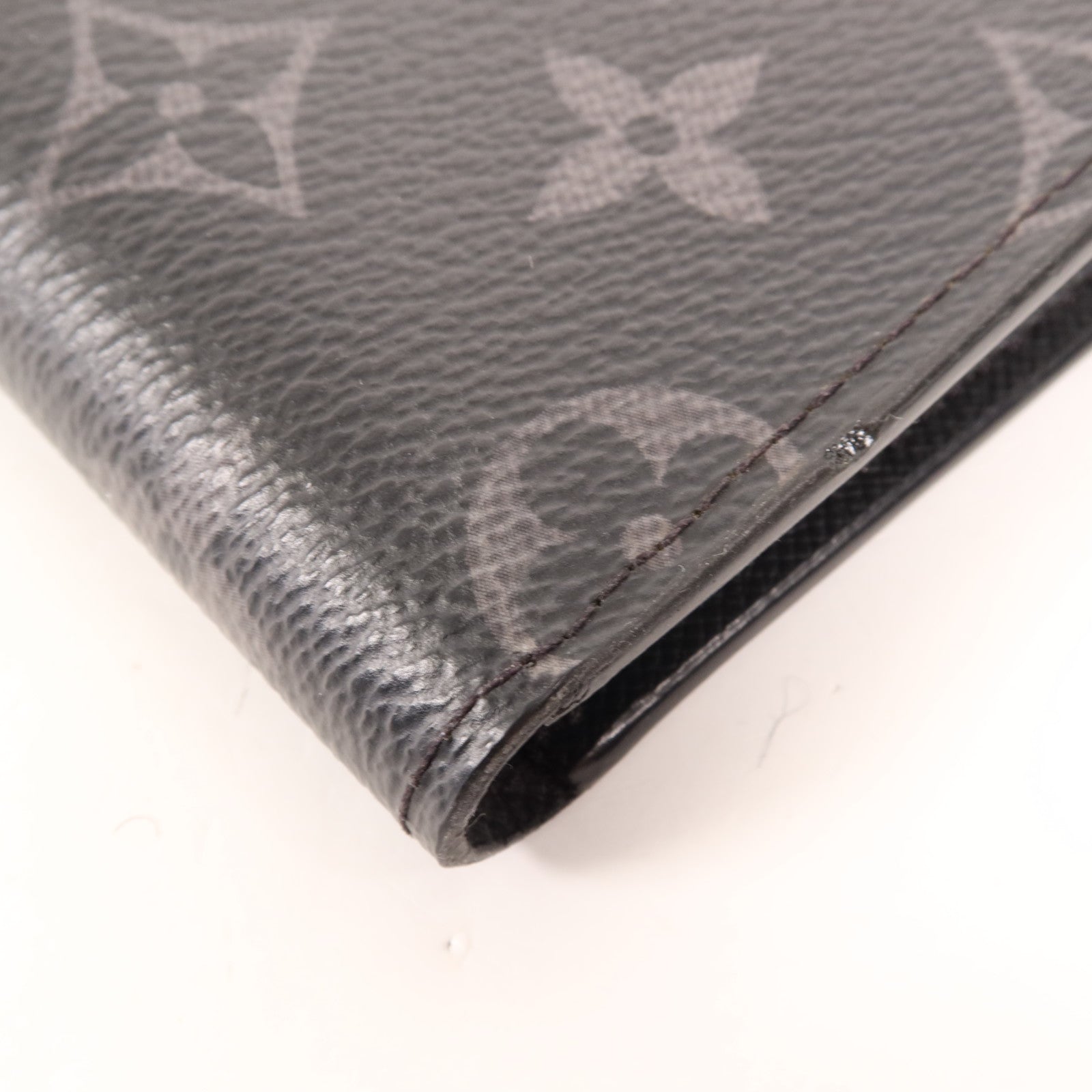 LOUIS VUITTON Monogram Eclipse Slender Wallet錢包