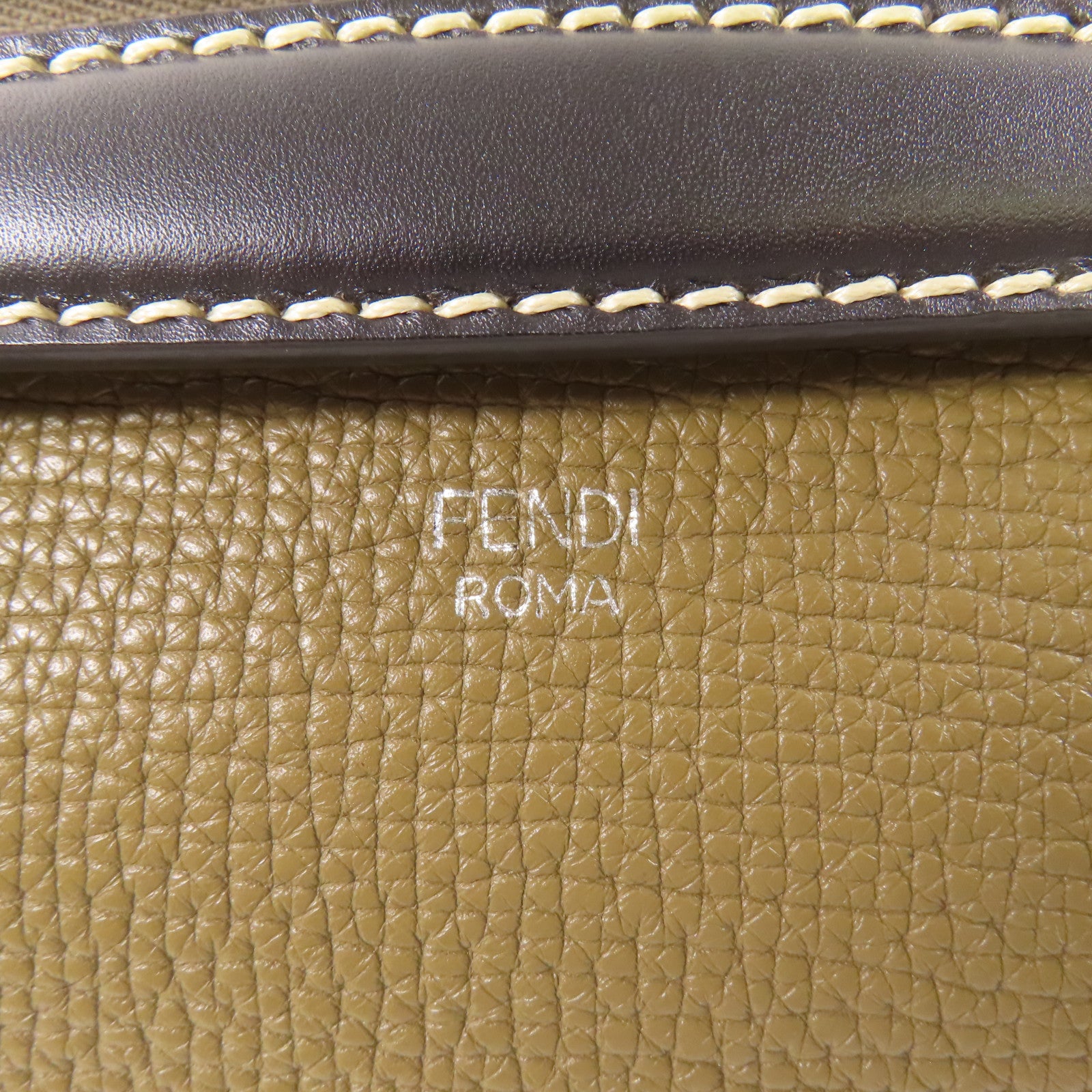 FENDI 牛皮皮革By The Way銀扣肩背袋