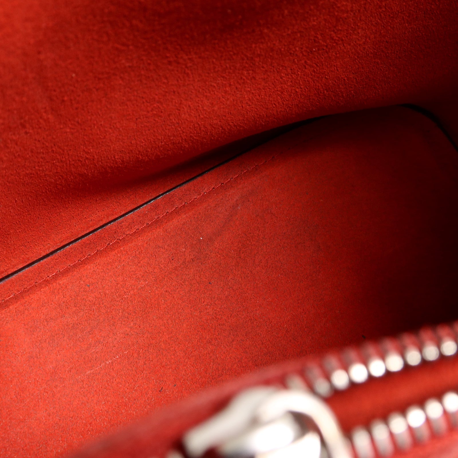 LOUIS VUITTON Epi Neo Noe MM銀扣肩背袋