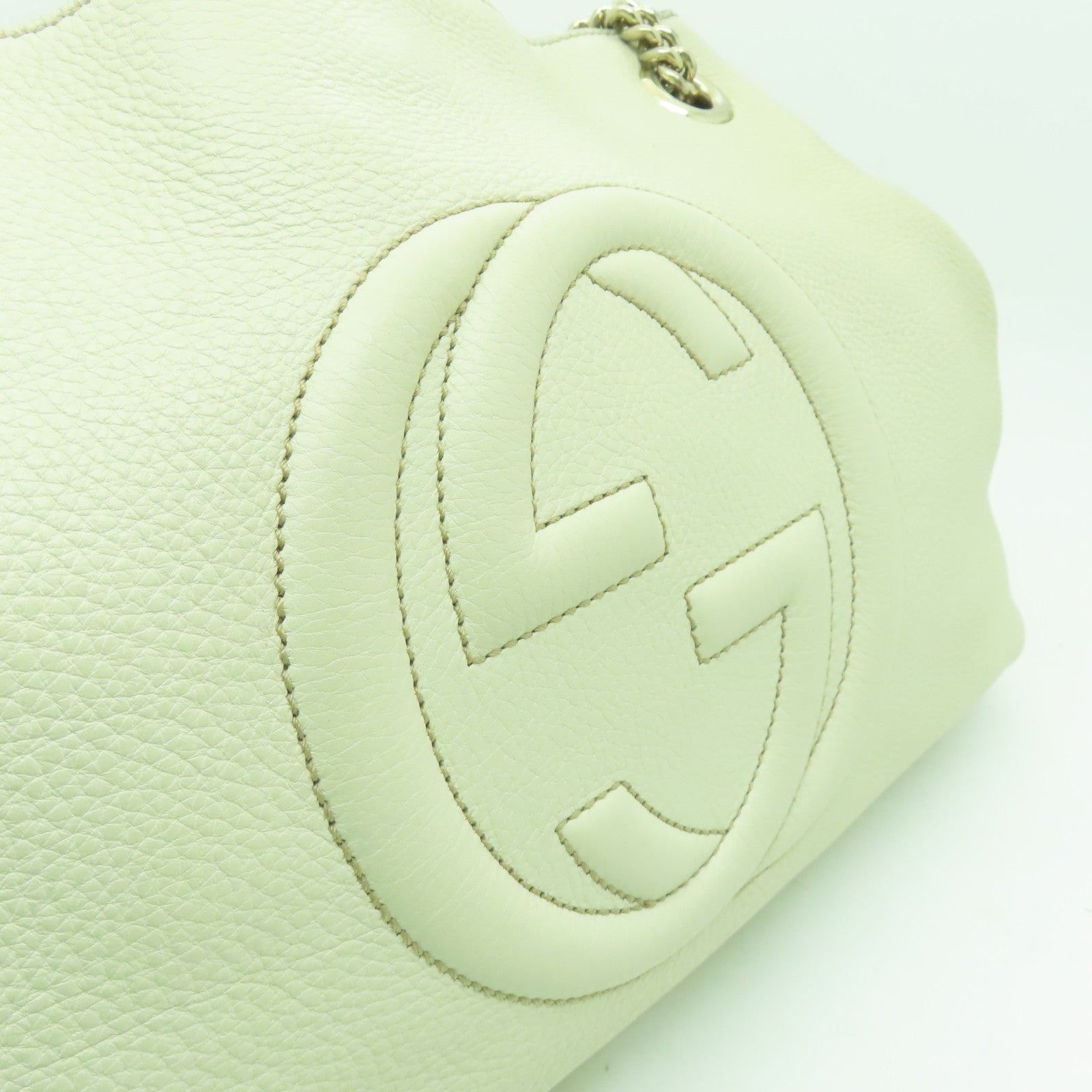 GUCCI 【激減優惠】牛皮皮革Soho Chain Shoulder Bag金扣鏈帶肩背袋白色