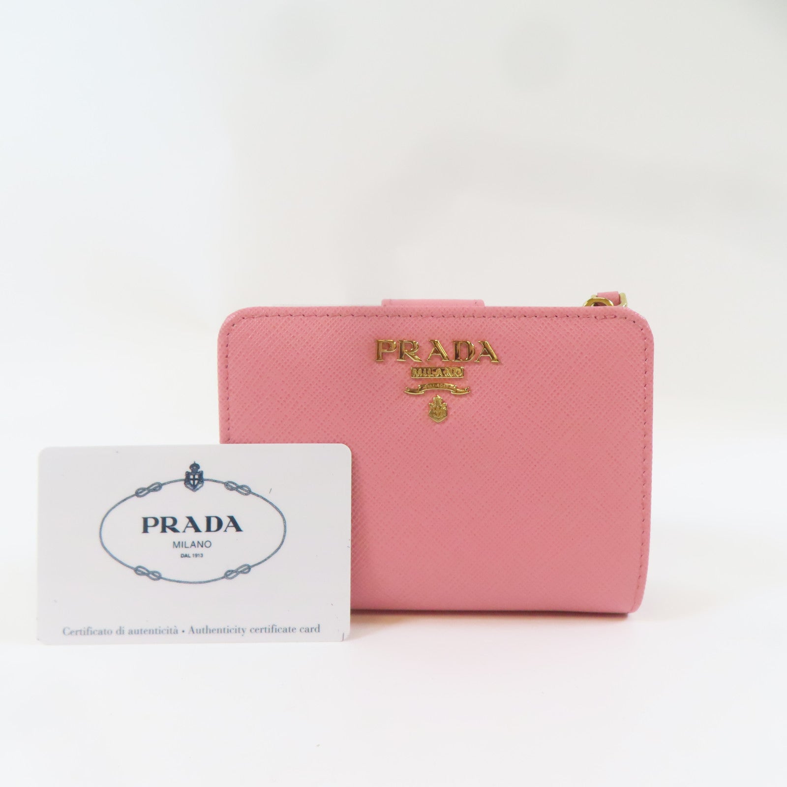 PRADA Saffiano皮革Bifold Wallet金扣錢包粉紅色
