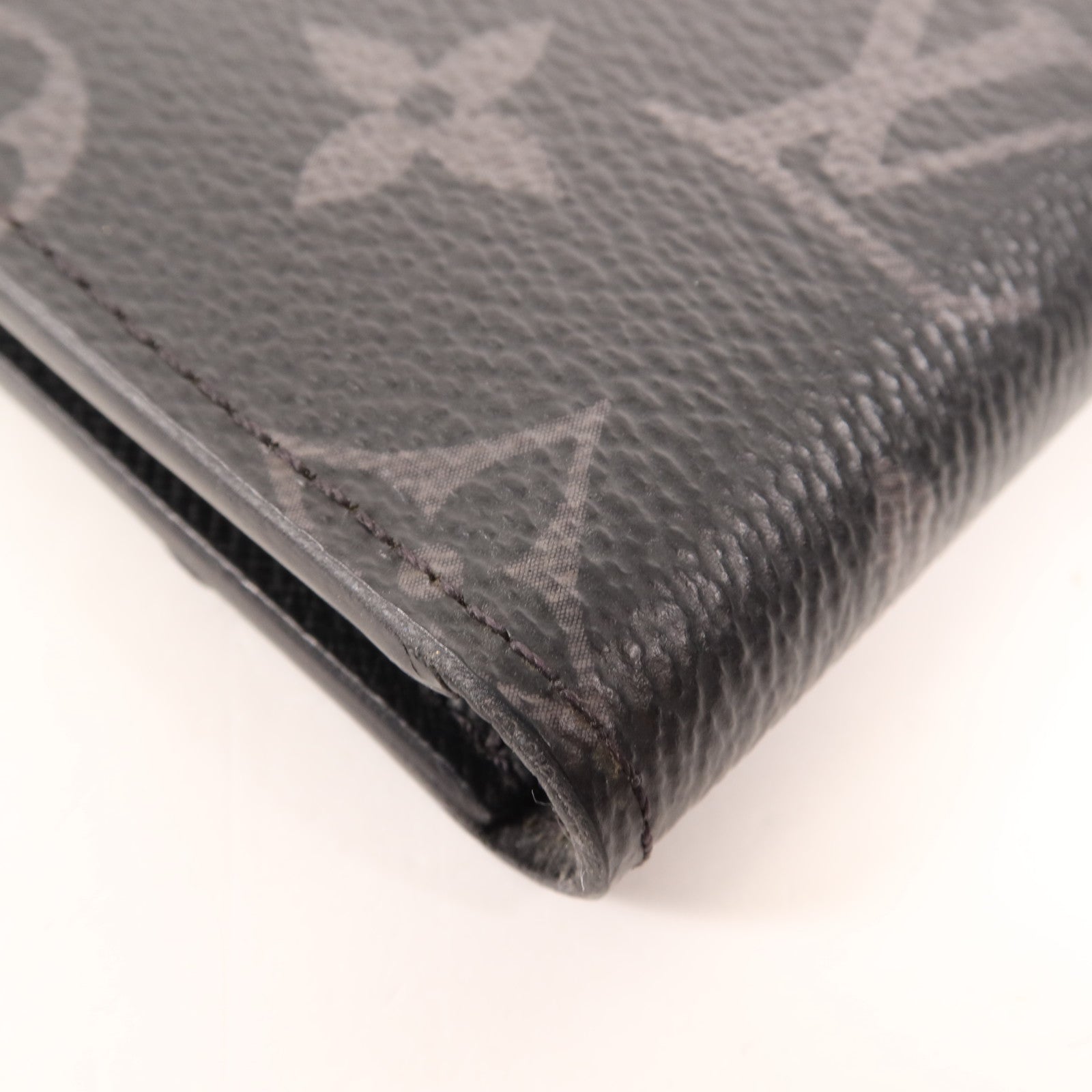 LOUIS VUITTON Monogram Eclipse Slender Wallet錢包