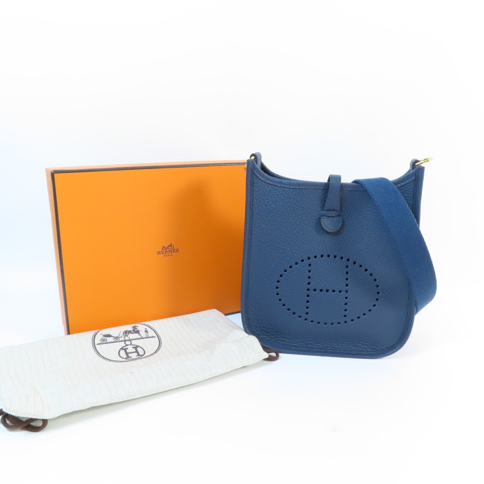 HERMES Clemence皮革Evelyne TPM金扣肩背袋Bleu De Prusse