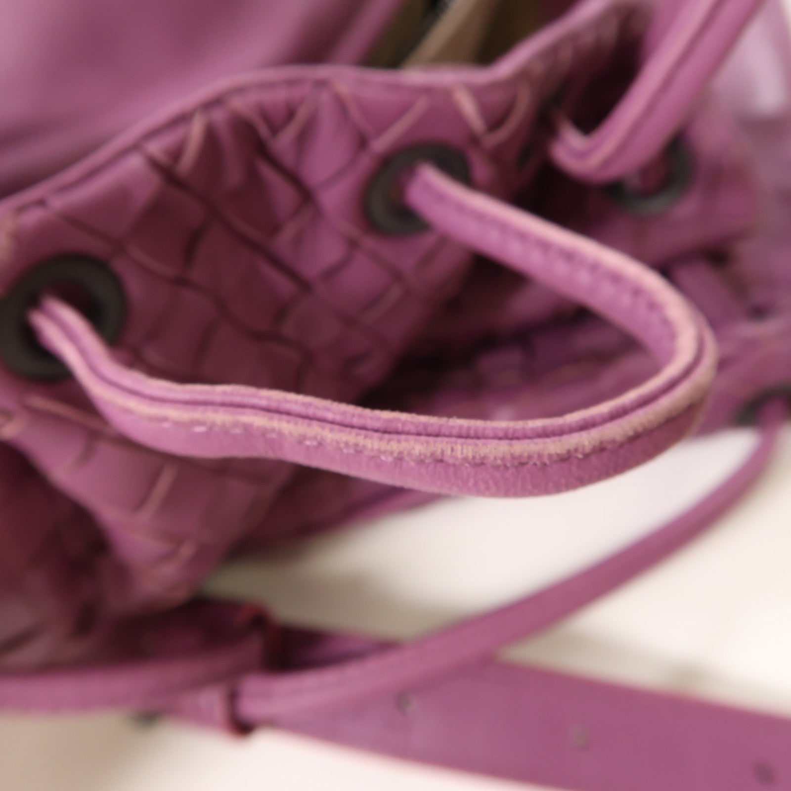 BOTTEGA VENETA 牛皮皮革Shoulder Bag肩背袋紫色