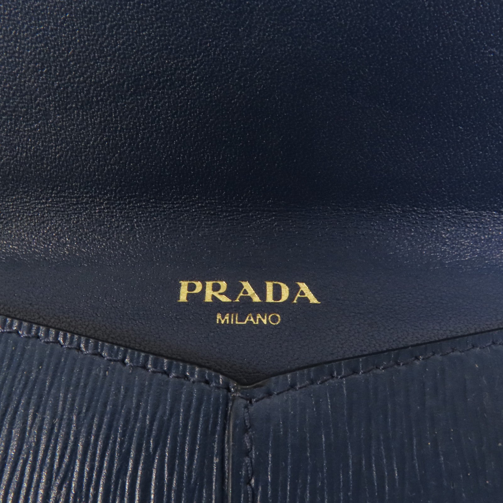 PRADA 牛皮皮革Envelope Clutch Bag金扣手拿包