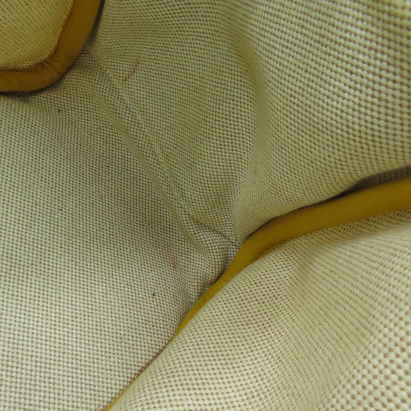 HERMES Cowhide Leather Canvas Lindy 30 Silver Button Handle Bag Beige/Yellow