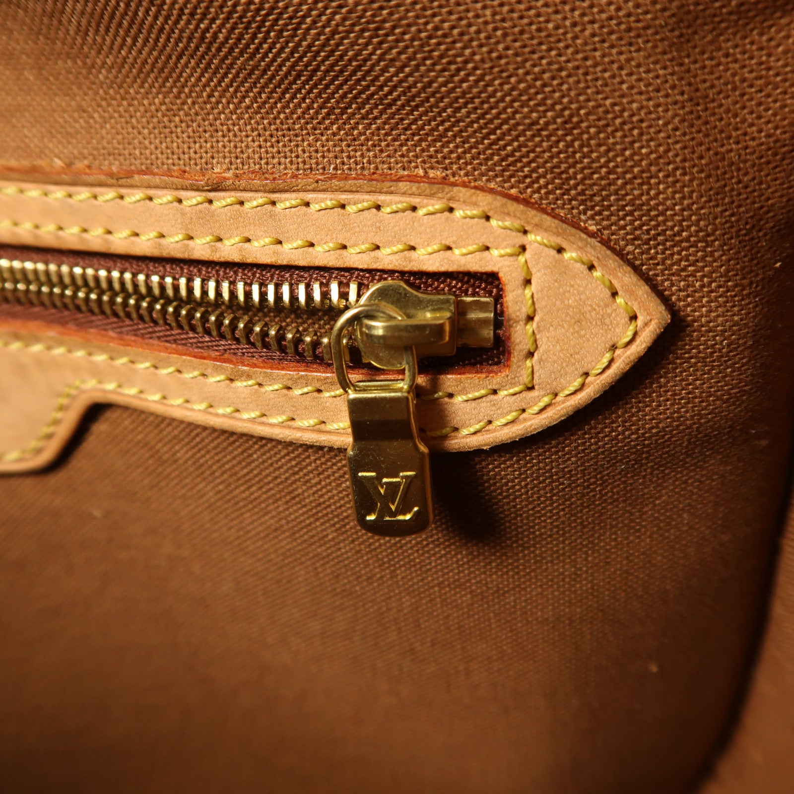 LOUIS VUITTON Monogram Sologne金扣肩背袋