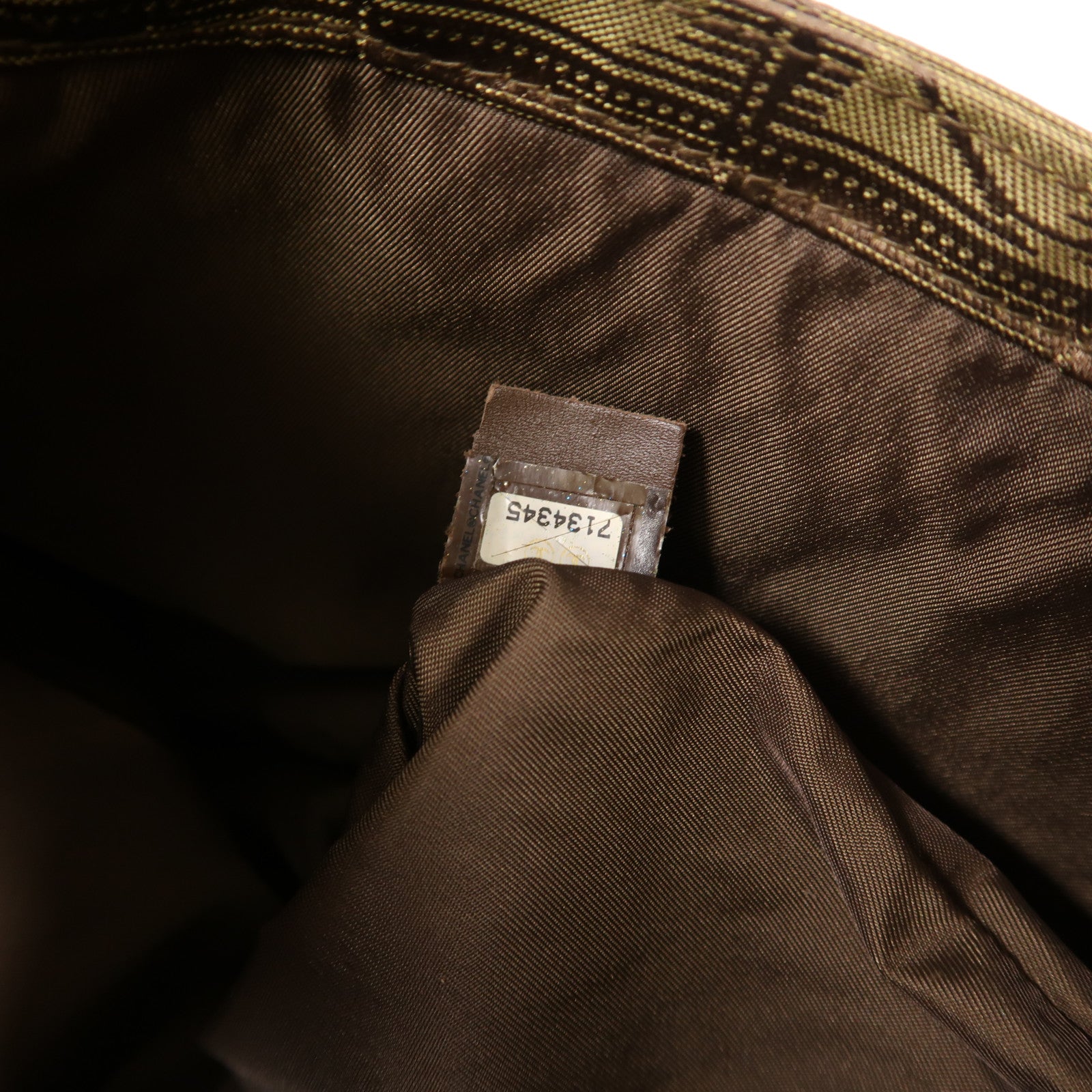 CHANEL 尼龍Hand Bag銀扣手挽袋