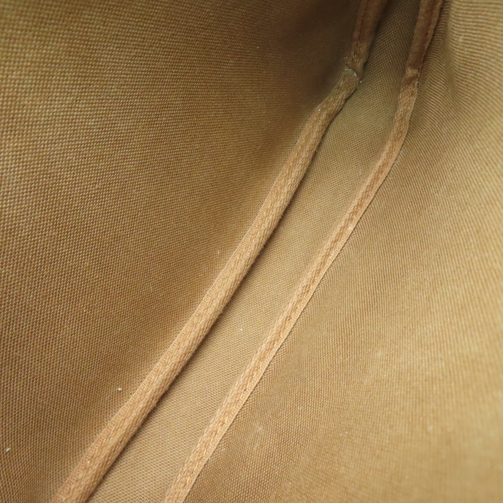 LOUIS VUITTON 【激減優惠】塗層帆布Pochette Accessories金扣手挽袋啡色