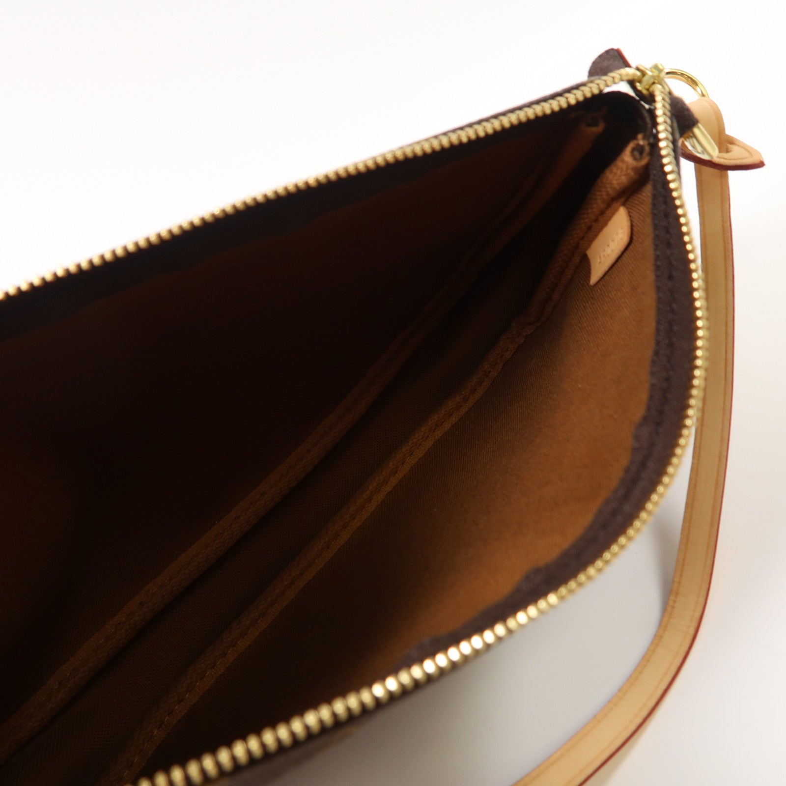 LOUIS VUITTON Monogram Pochette Accessoires金扣手挽袋啡色