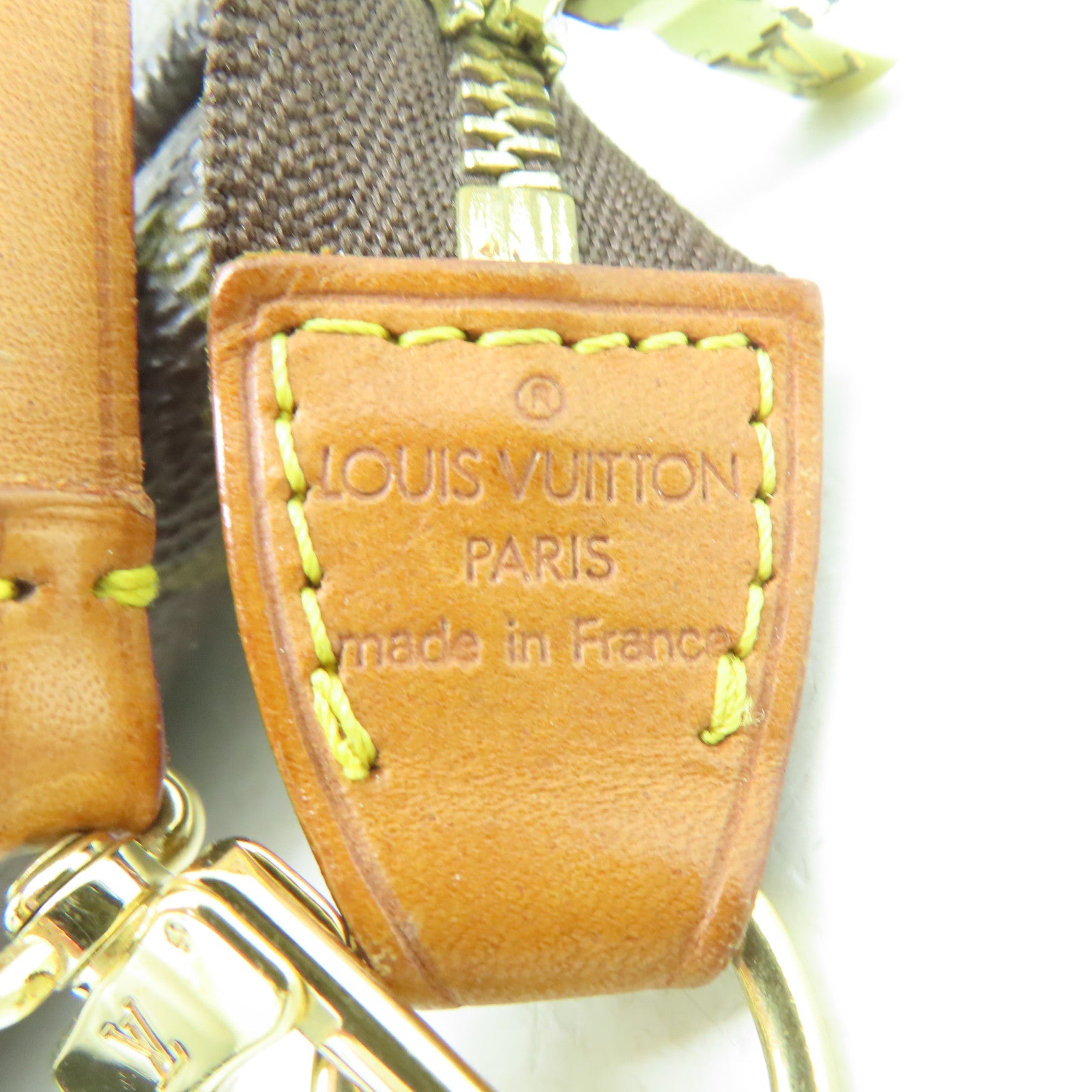 LOUIS VUITTON 【激減優惠】塗層帆布Pochette Accessories金扣手挽袋啡色