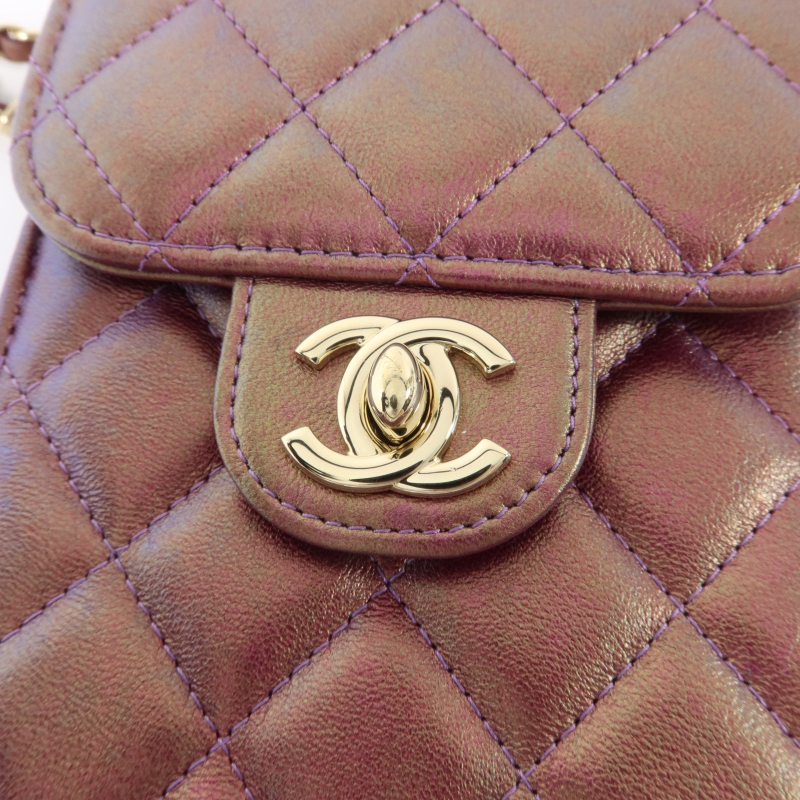 CHANEL 羊皮皮革Phone Bag金扣鏈帶肩背袋
