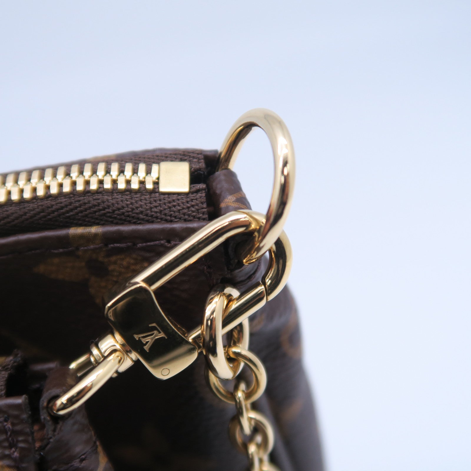 LOUIS VUITTON Monogram Pochette Accessoires金扣手挽肩背兩用袋啡色/粉紅色
