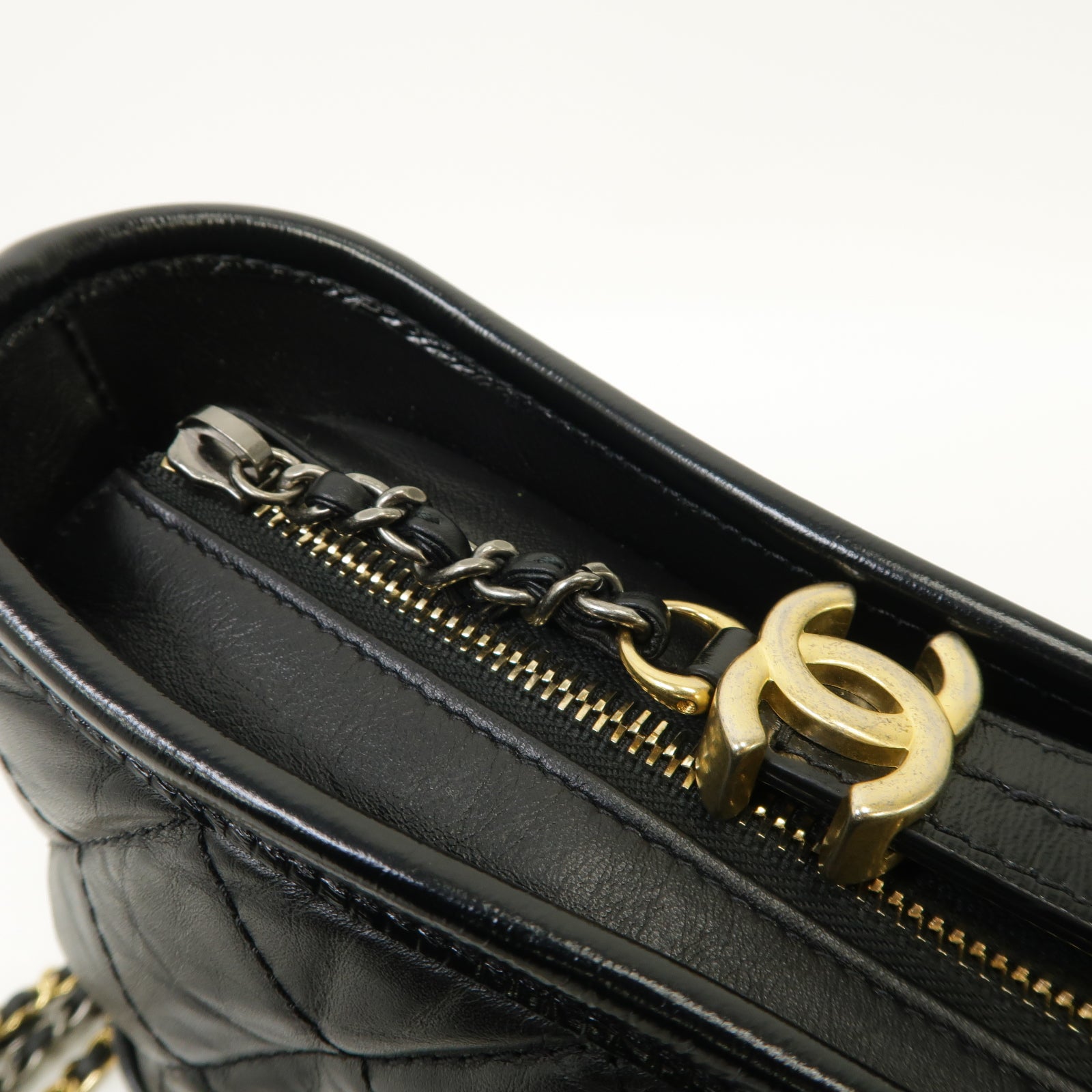 CHANEL 【清倉大減價】菱格牛皮皮革Gabrielle金銀扣鏈帶肩背袋黑色