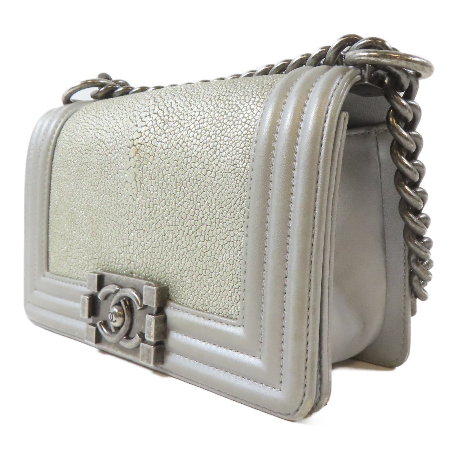 CHANEL 【激減優惠】皮革/Stingray Chanel Boy 20黑扣鏈帶肩背袋銀色