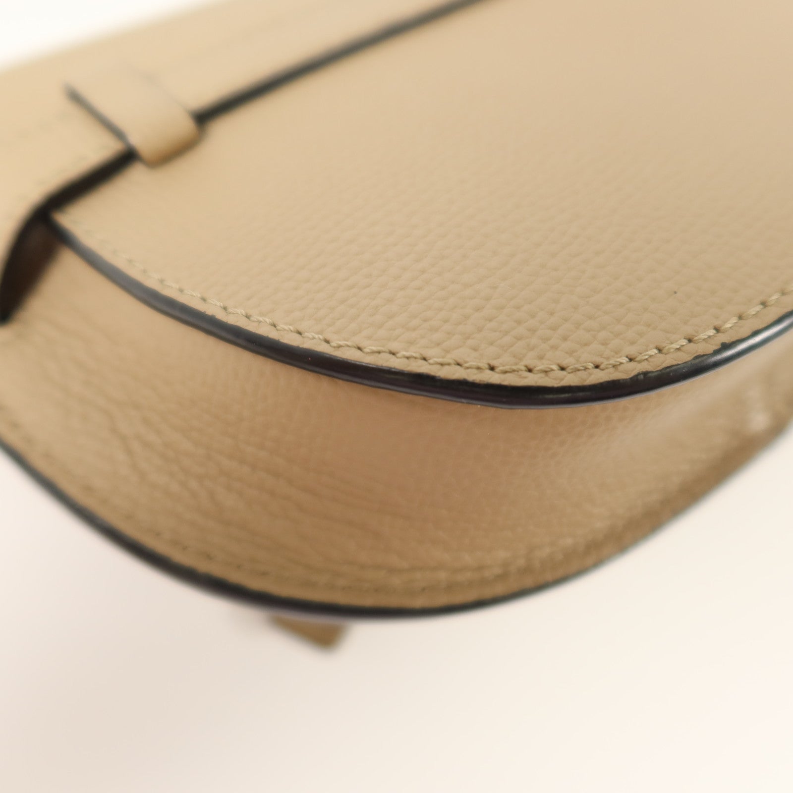 LOEWE 牛皮皮革Mini Gate金扣肩背袋